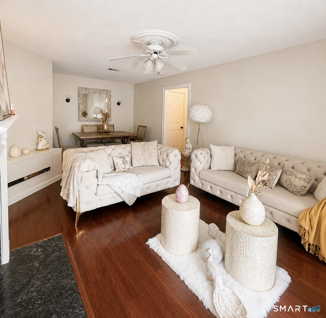 75 Redwood Drive Unit: 801
