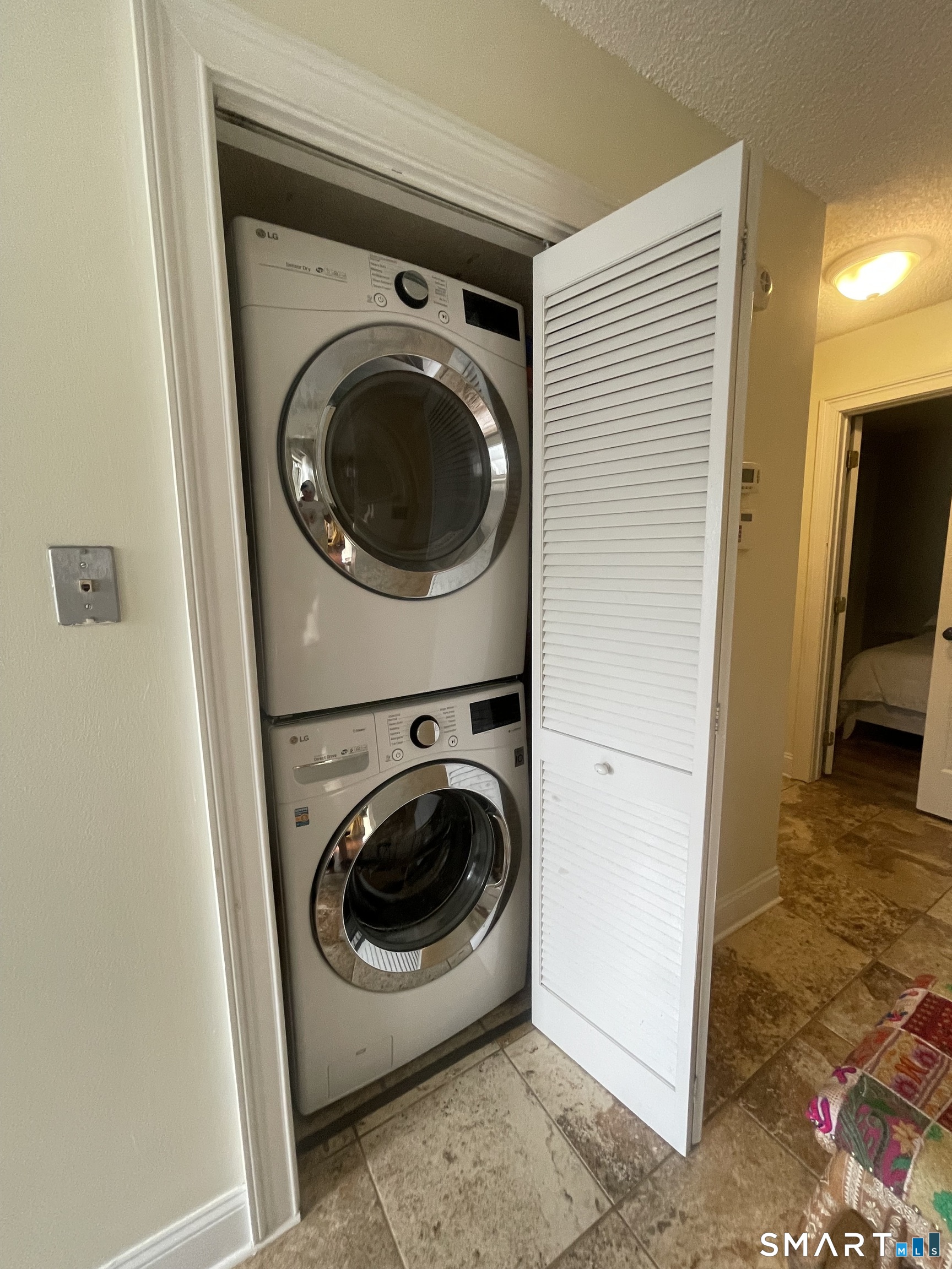 75 Redwood Drive Unit: 801