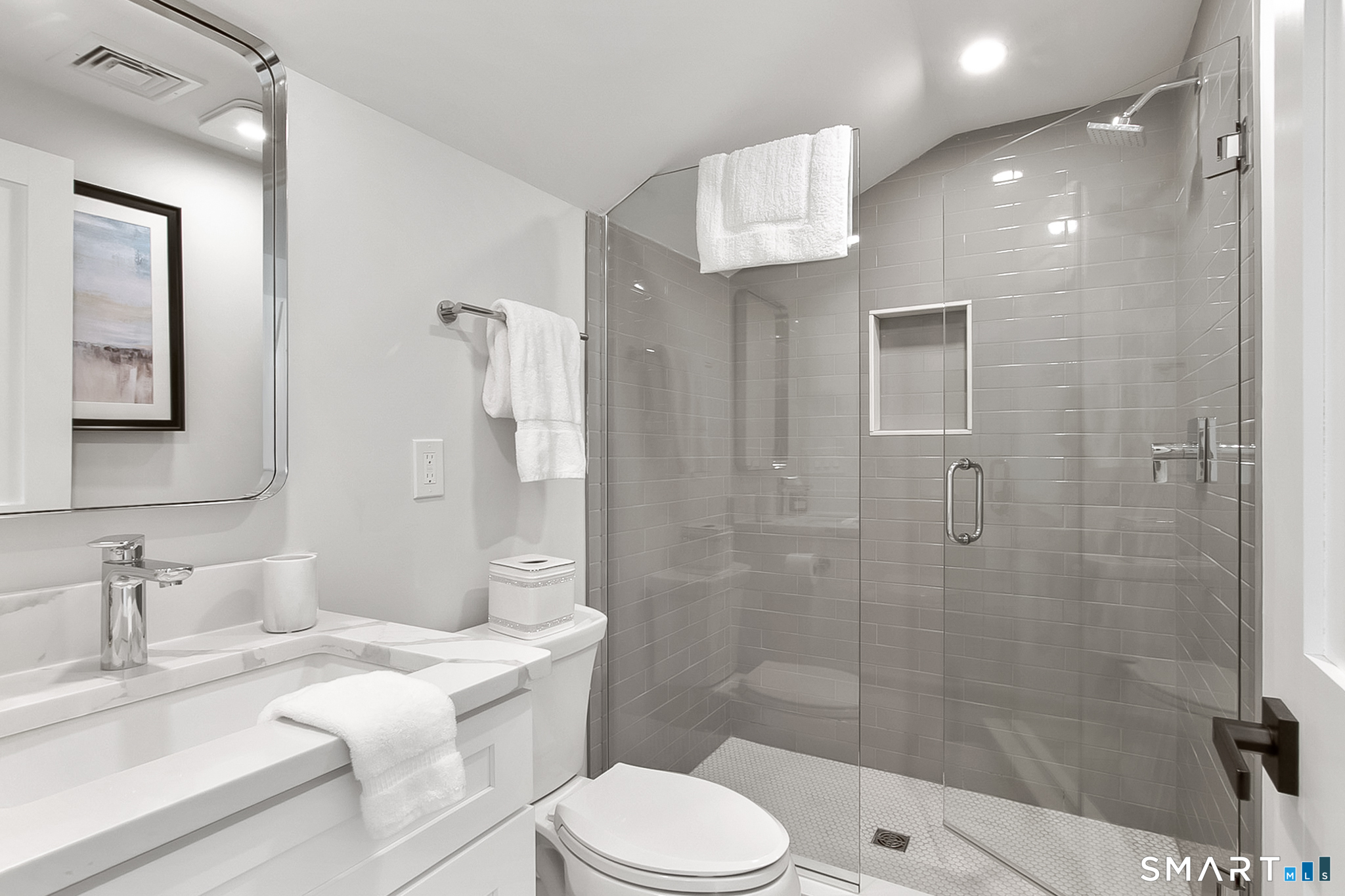 1 Howard Avenue Unit: C2
