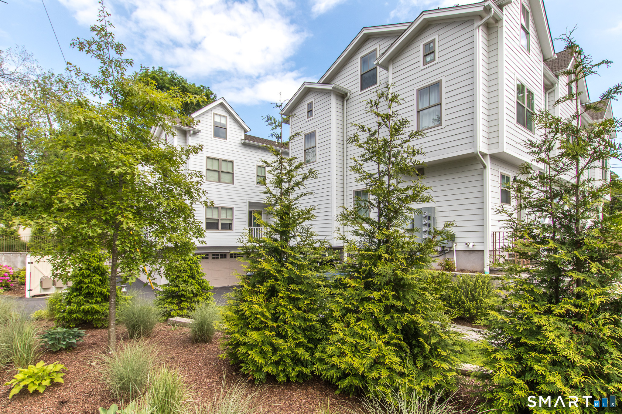 1 Howard Avenue Unit: C2