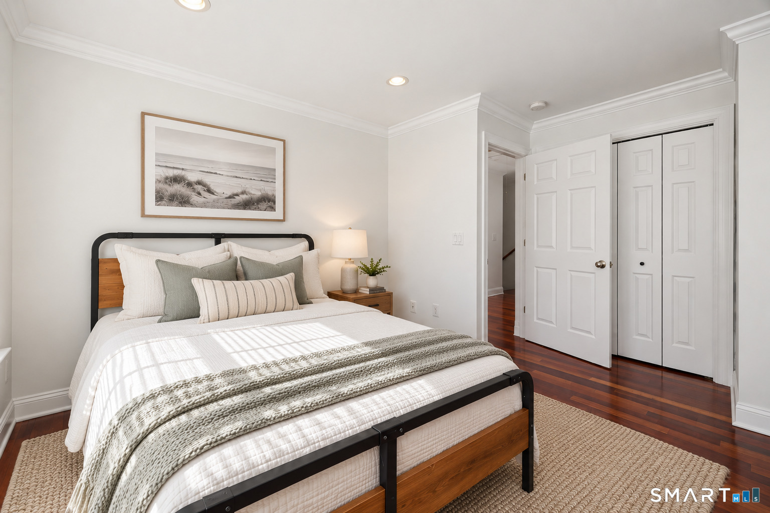 806 Hope Street Unit: 1