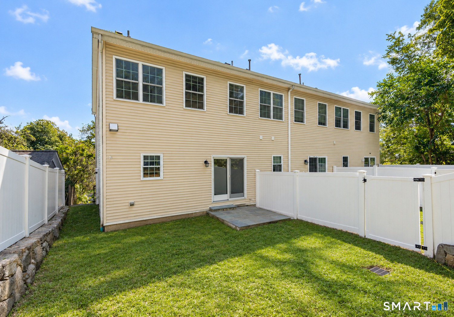 806 Hope Street Unit: 1
