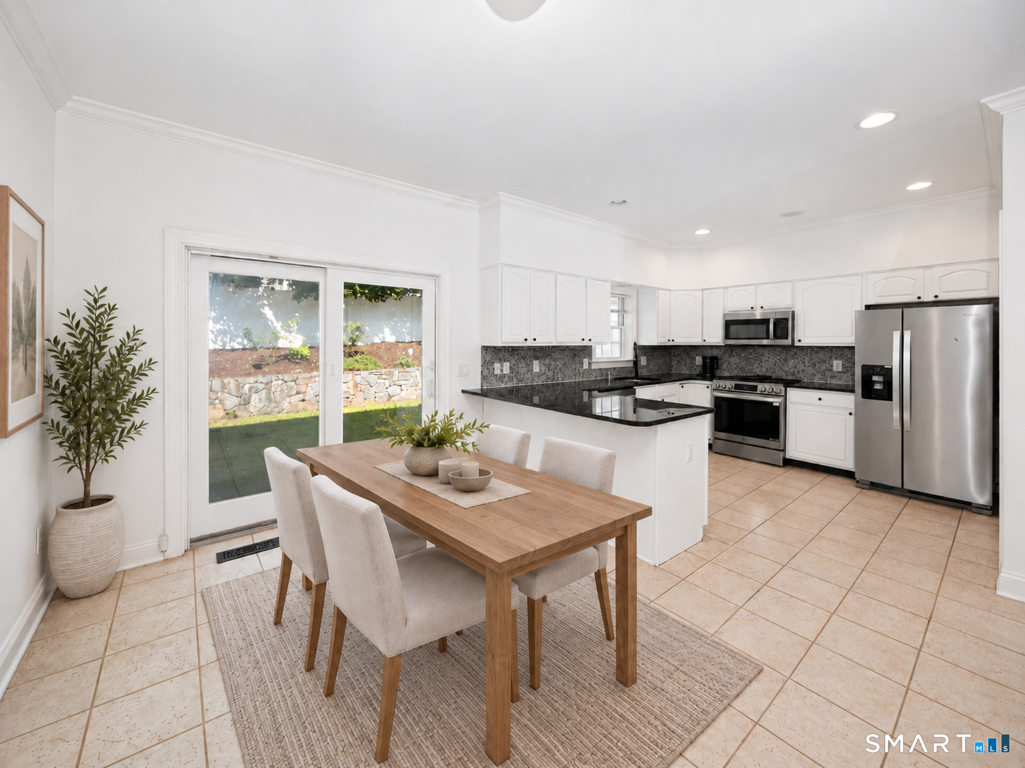 806 Hope Street Unit: 1