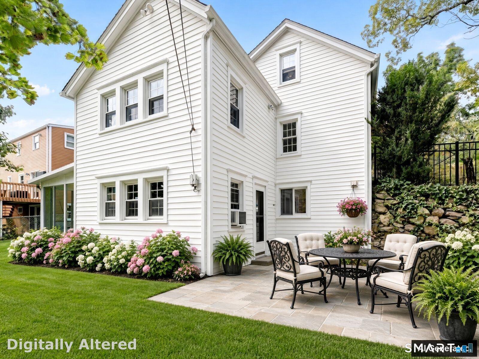 90 Weed Hill Avenue