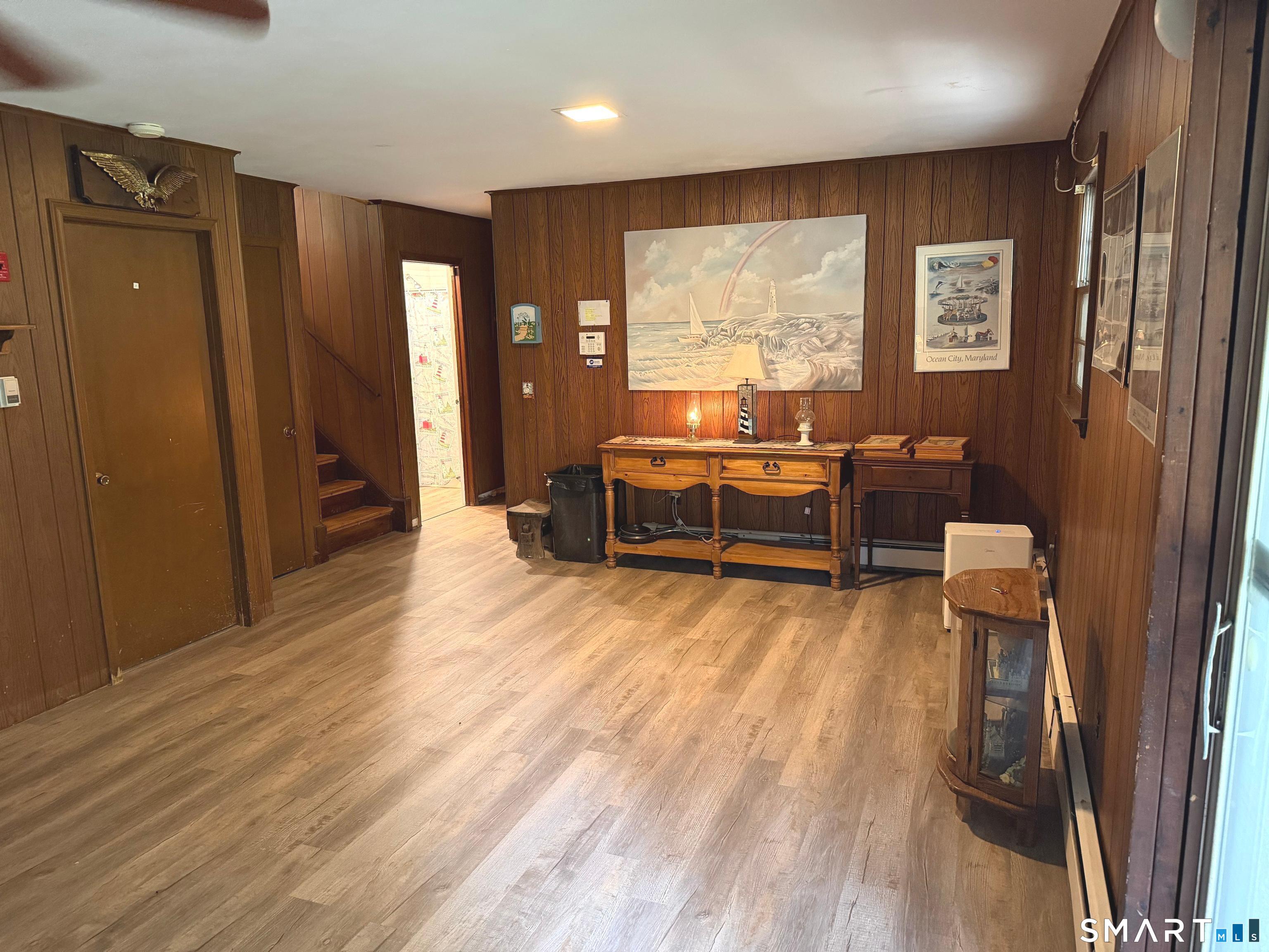 75 Starrs Plain Road