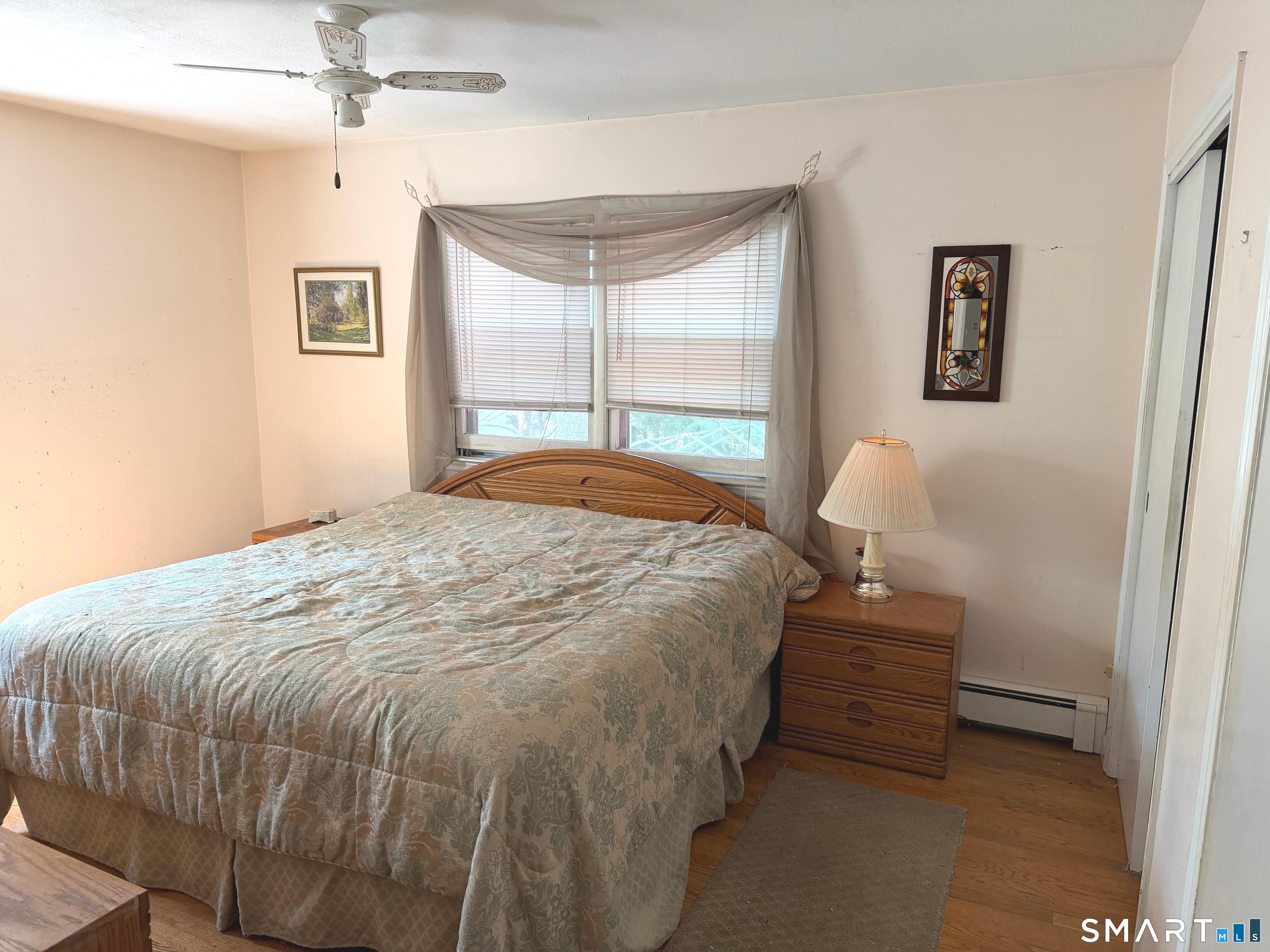 75 Starrs Plain Road