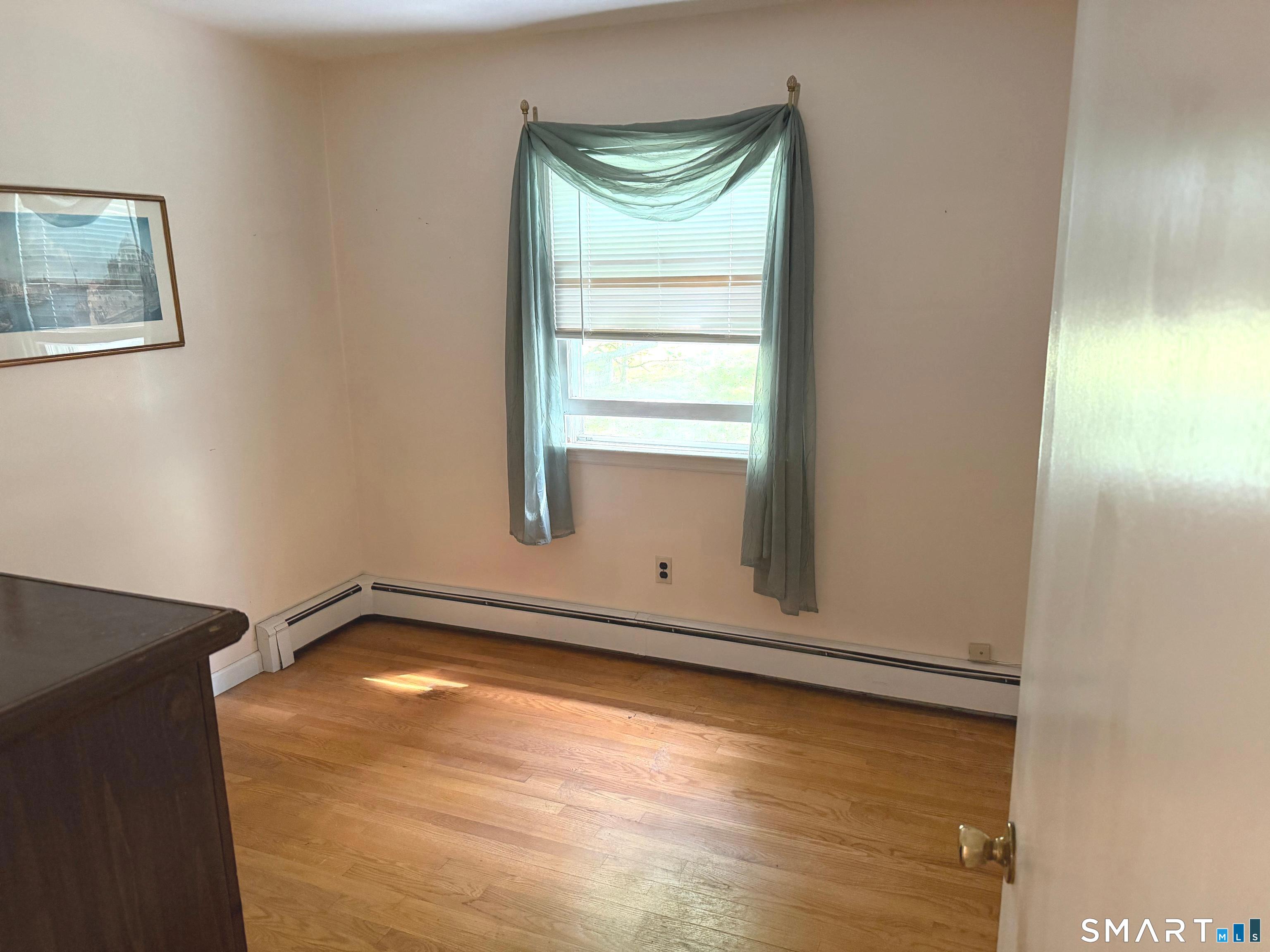 75 Starrs Plain Road