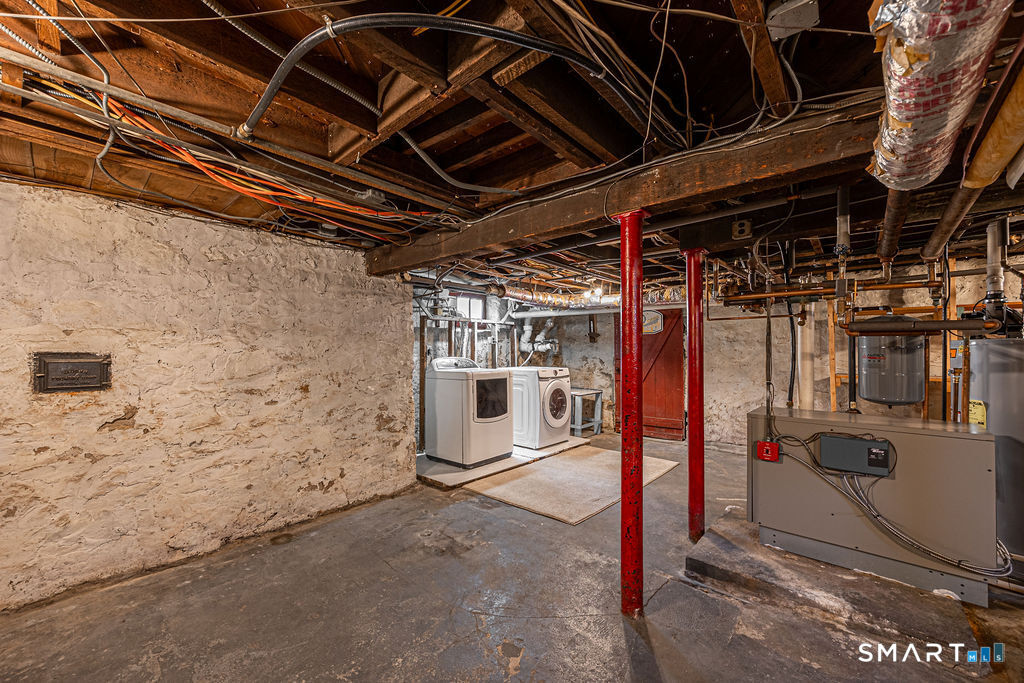 78 Knapp Street