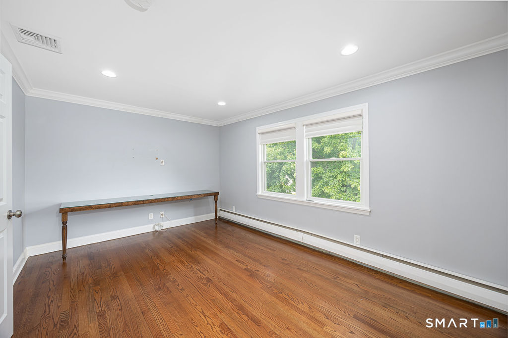 78 Knapp Street