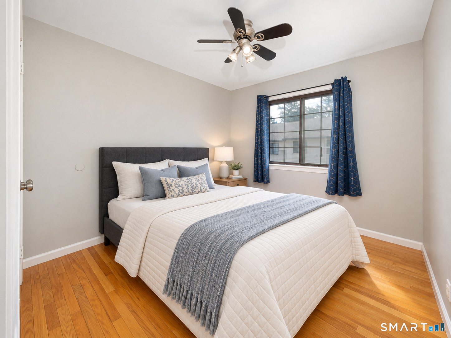237 Strawberry Hill Avenue Unit: 37