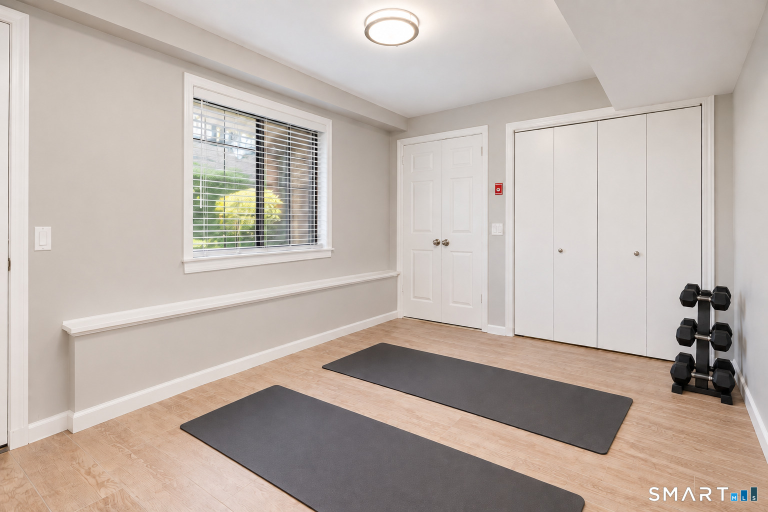 237 Strawberry Hill Avenue Unit: 37