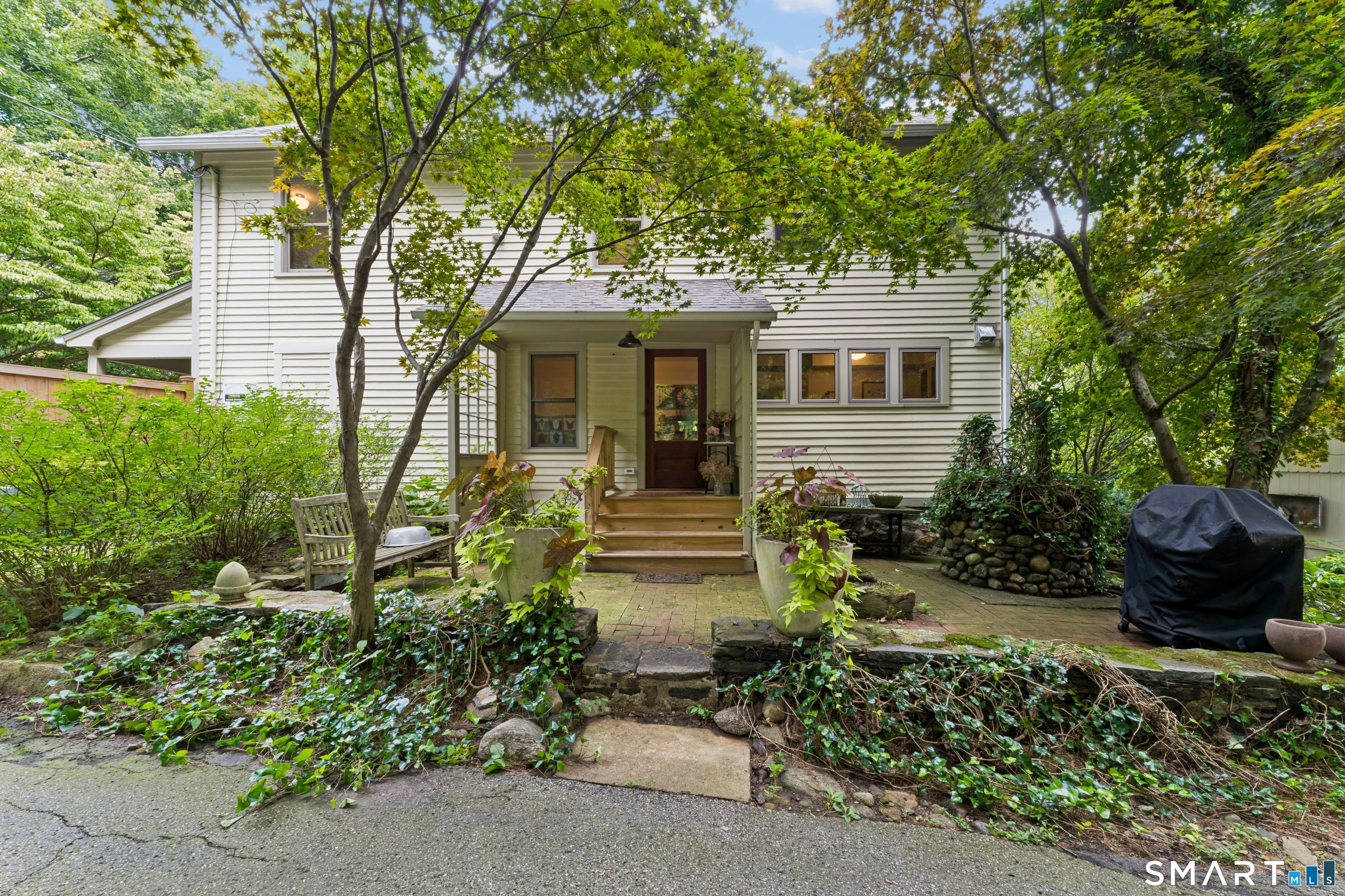 1321 Brookside Drive