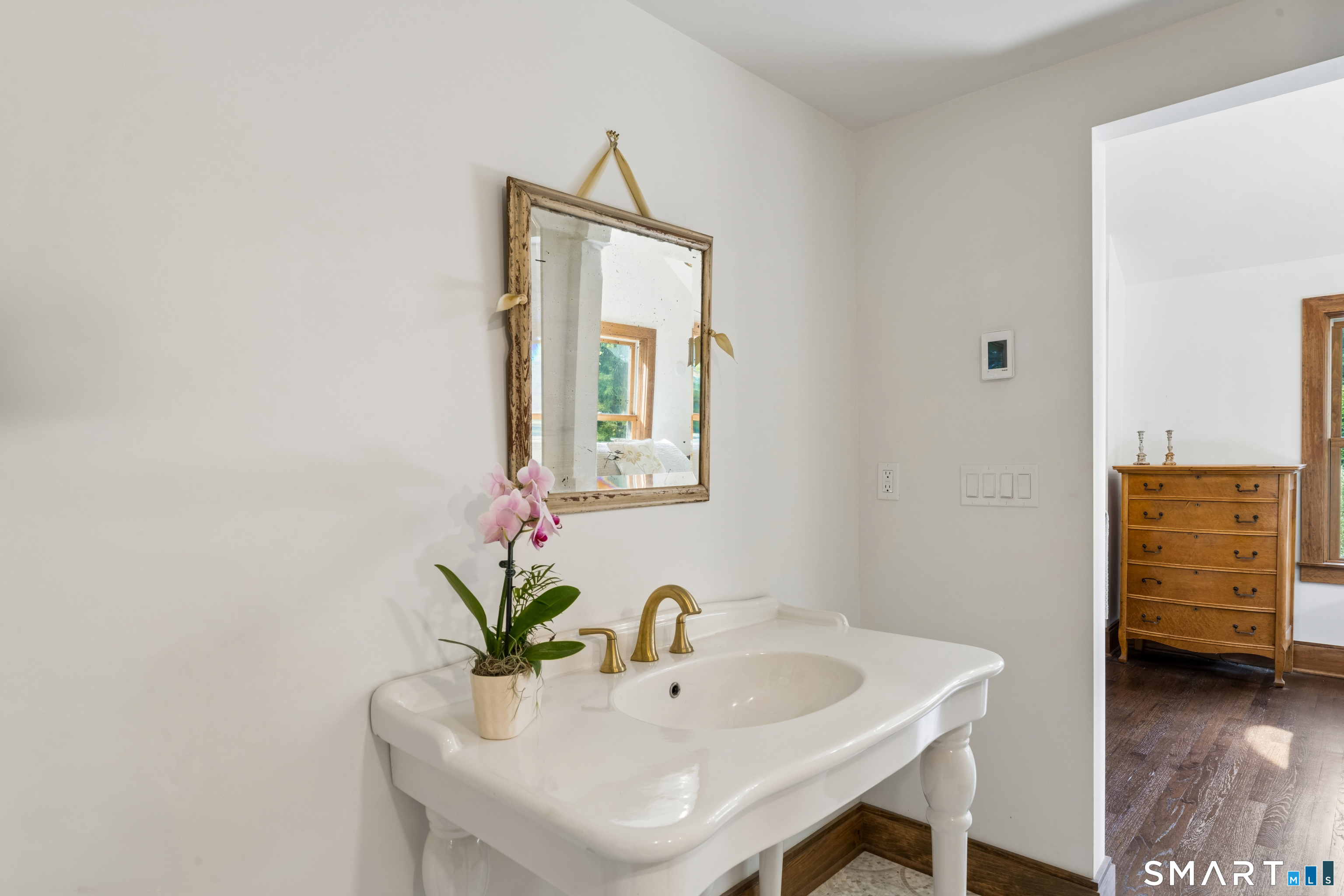 1321 Brookside Drive