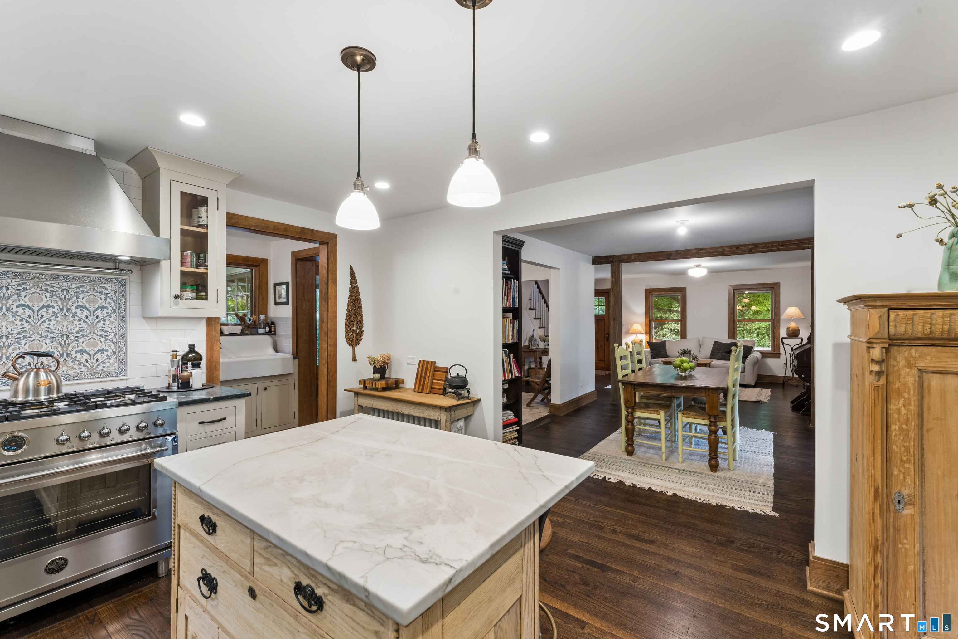 1321 Brookside Drive