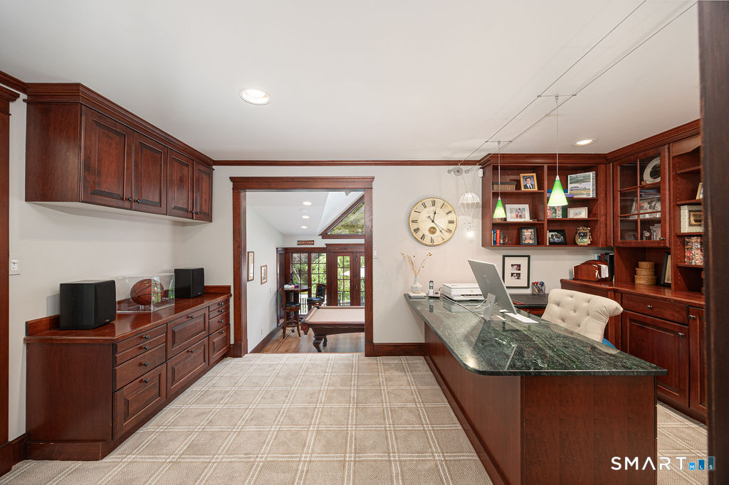64 Huckleberry Hollow