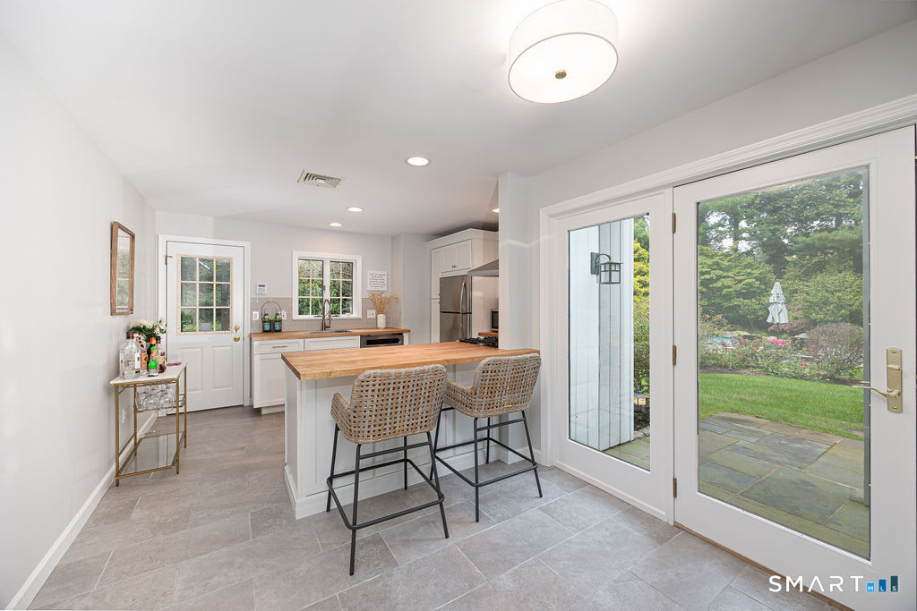 64 Huckleberry Hollow