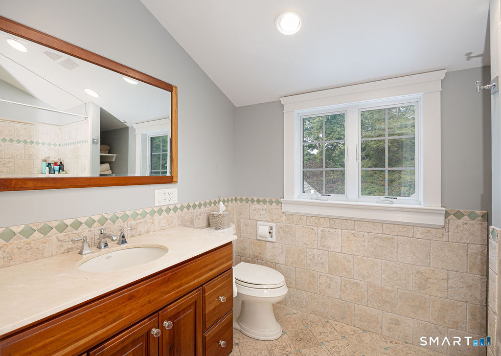 64 Huckleberry Hollow