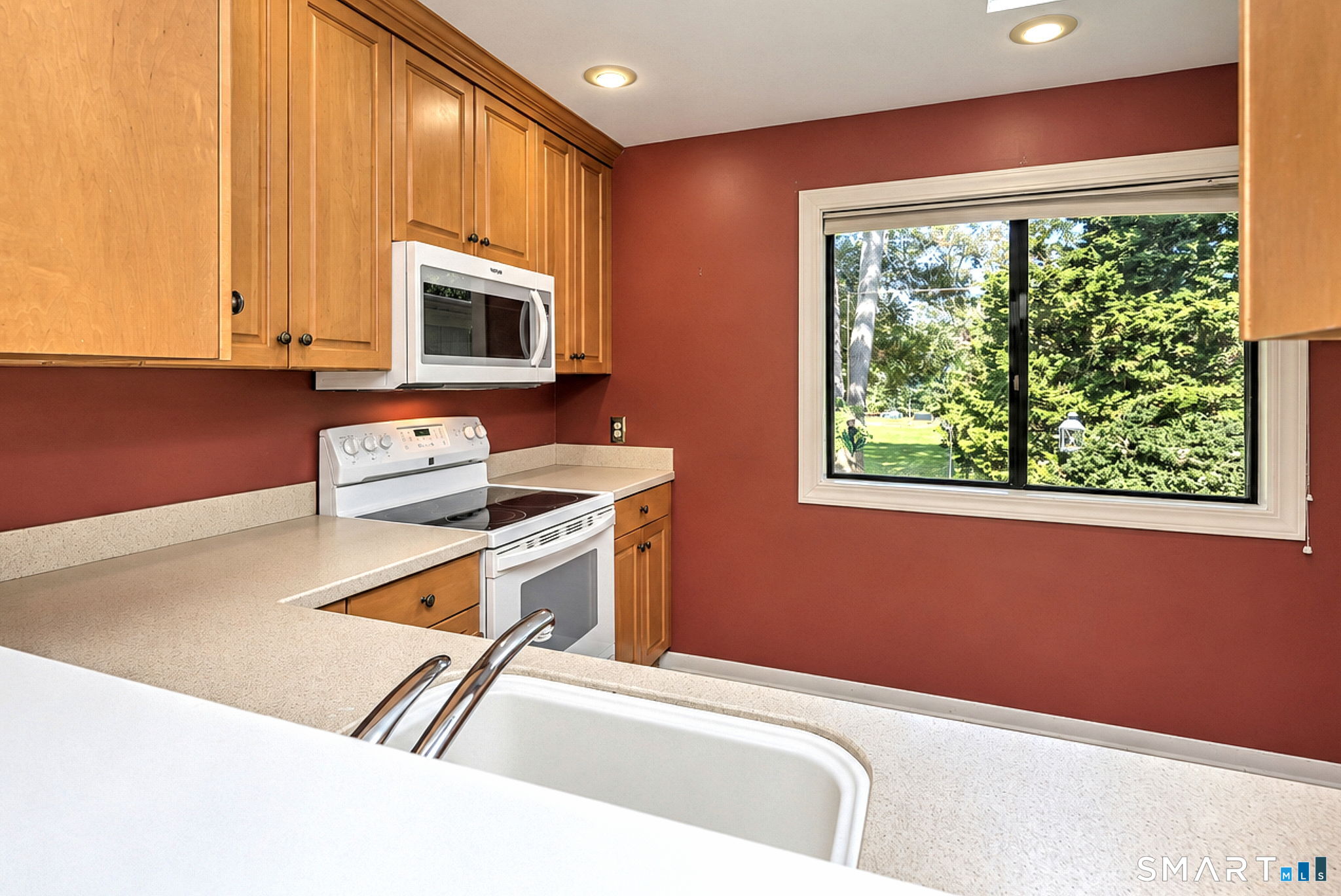 532 Narraganset Lane Unit: A