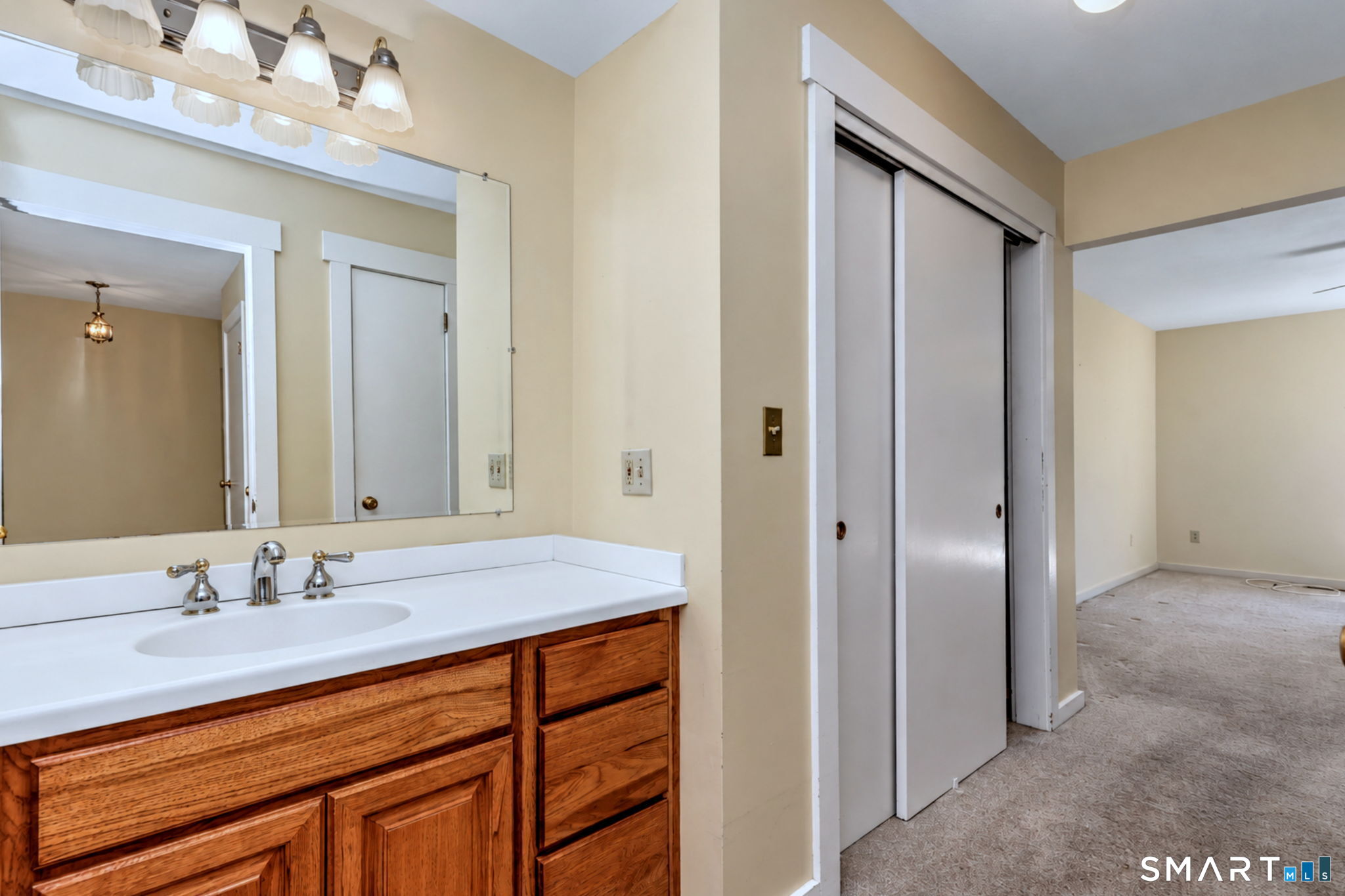 532 Narraganset Lane Unit: A