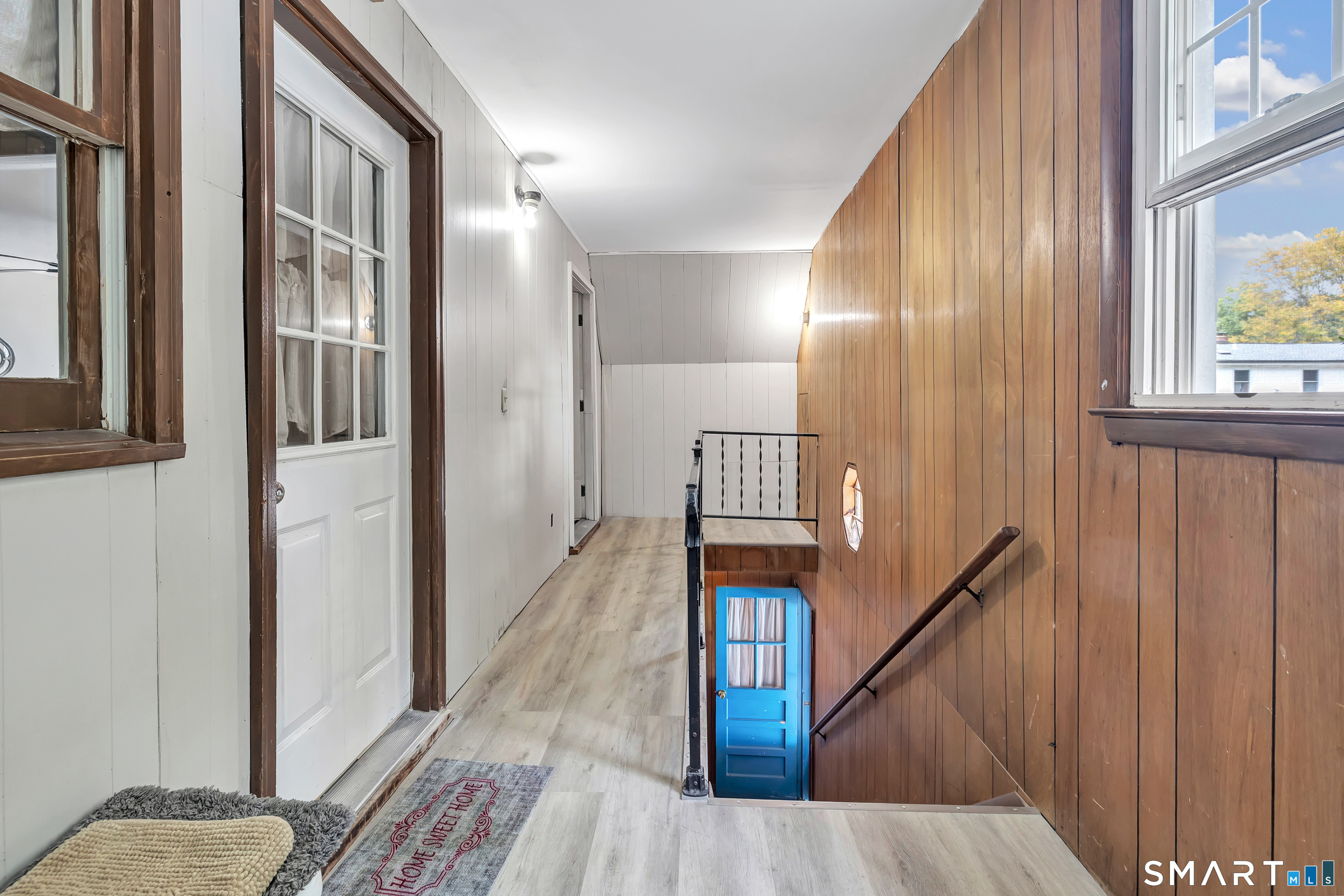 109 Oaklawn Avenue
