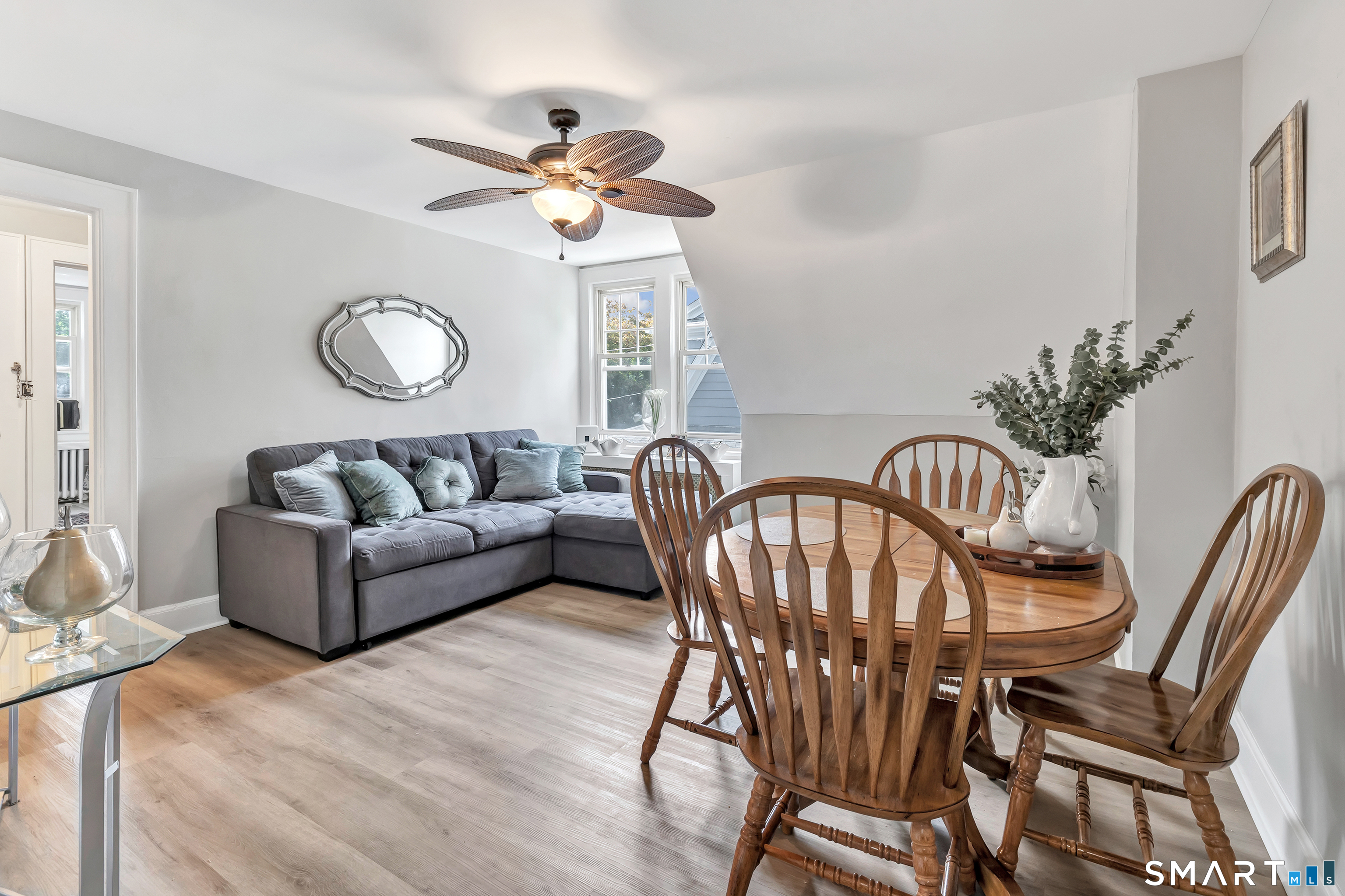 109 Oaklawn Avenue