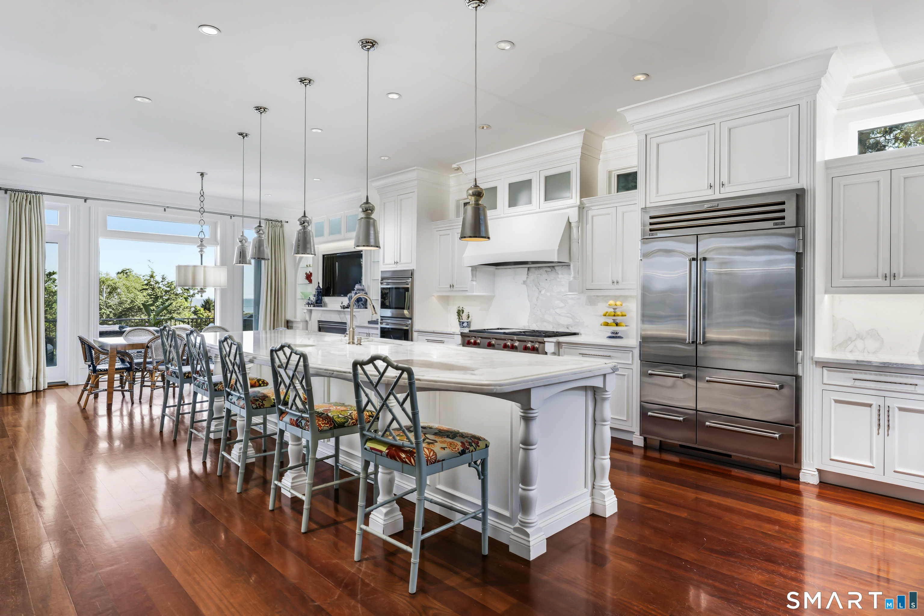 345 Vineyard Point Road