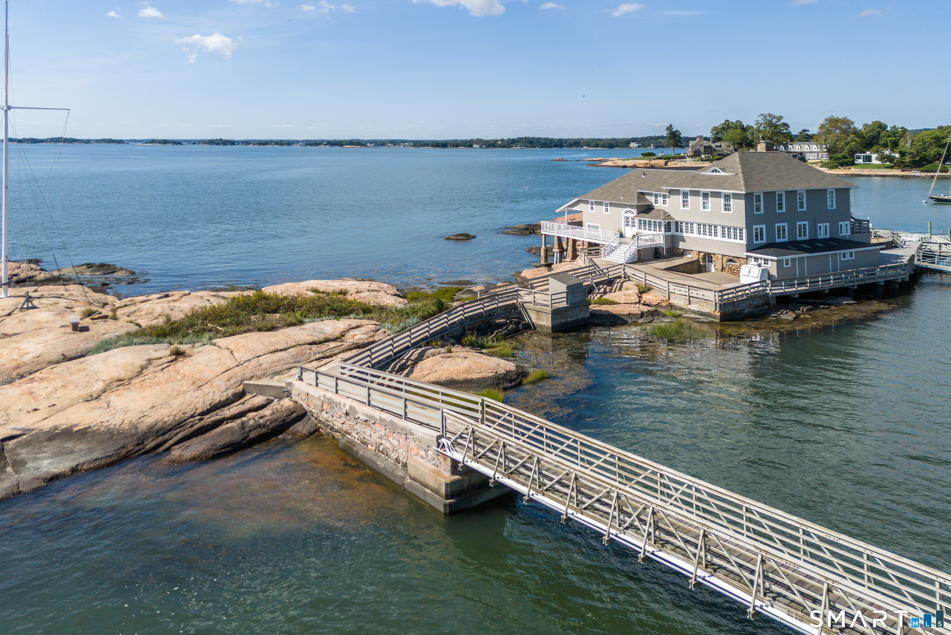 345 Vineyard Point Road