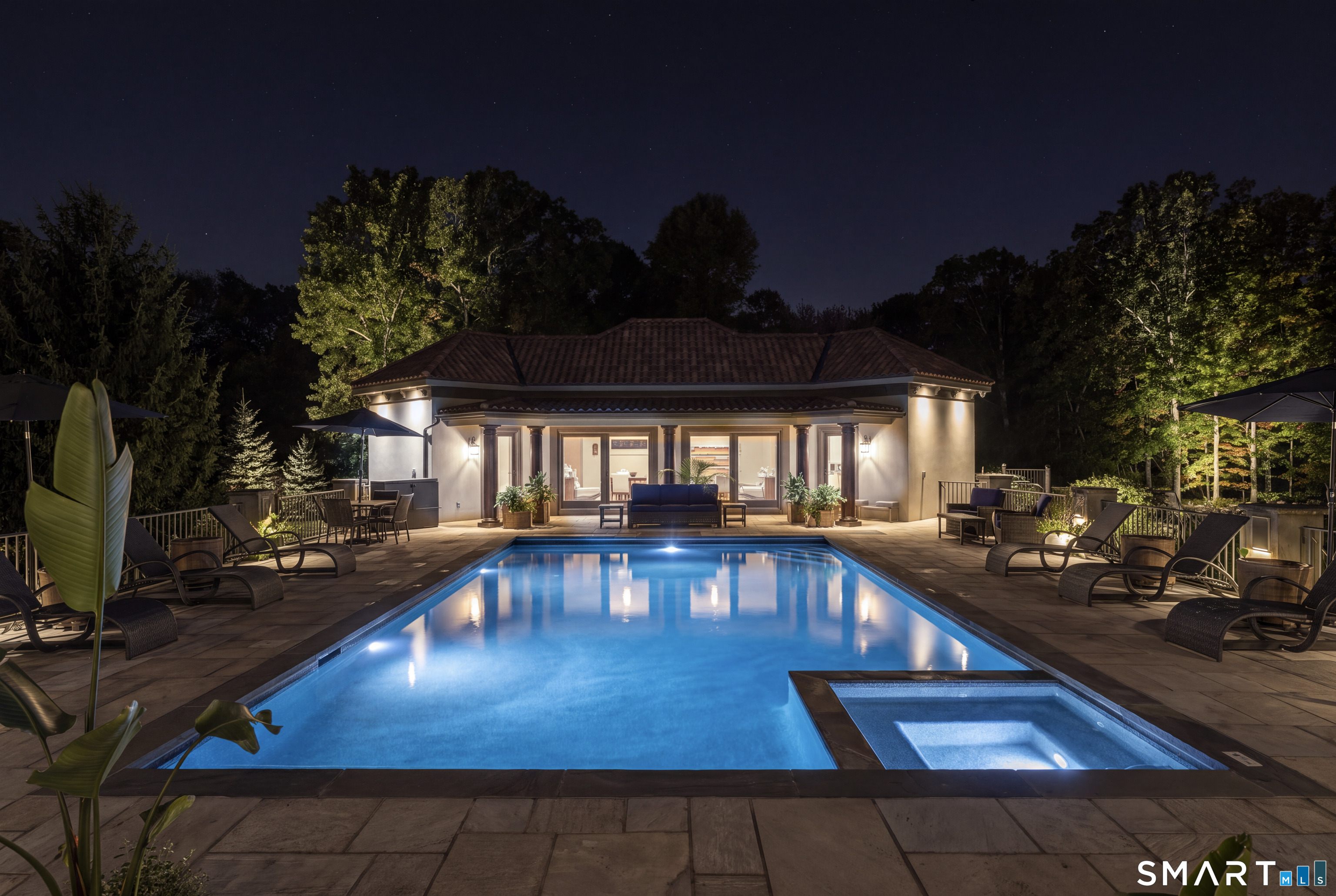 345 Vineyard Point Road