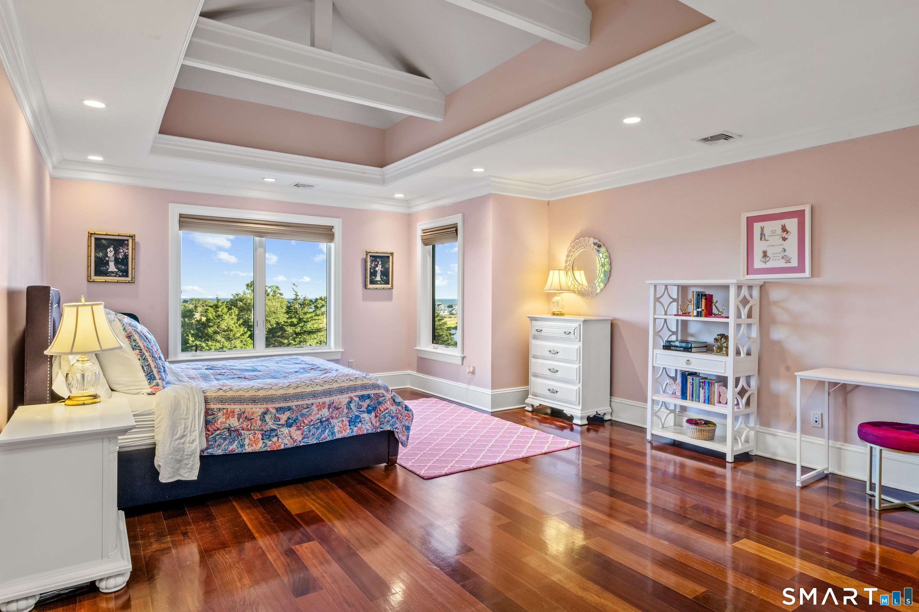 345 Vineyard Point Road