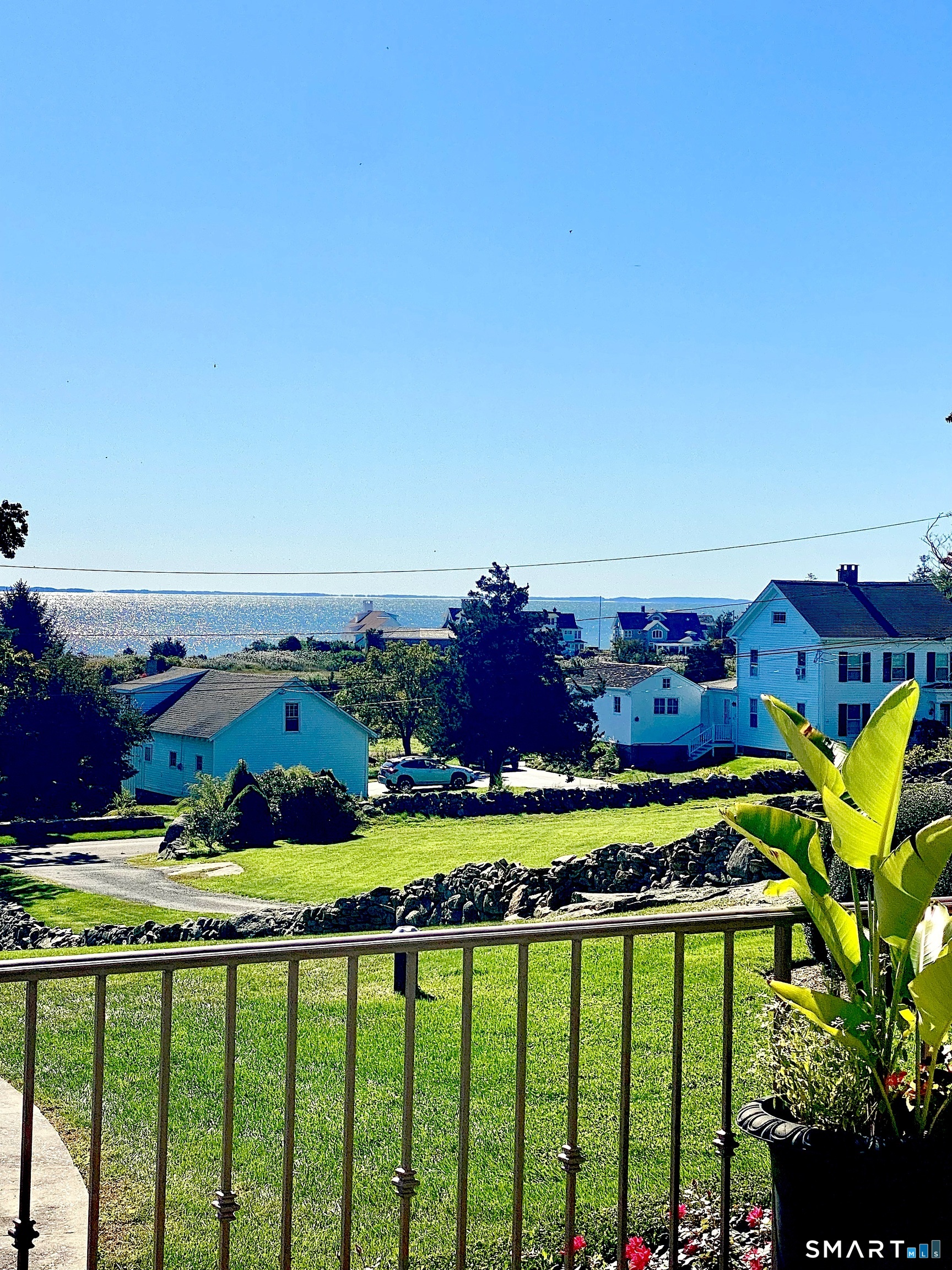 345 Vineyard Point Road