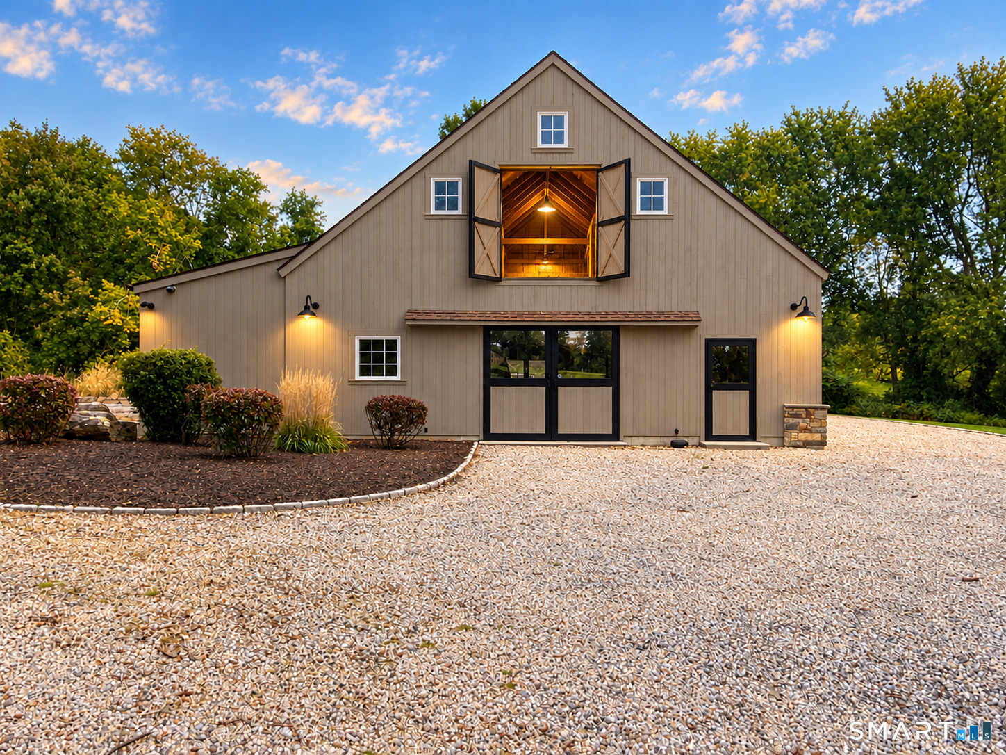 345 Vineyard Point Road