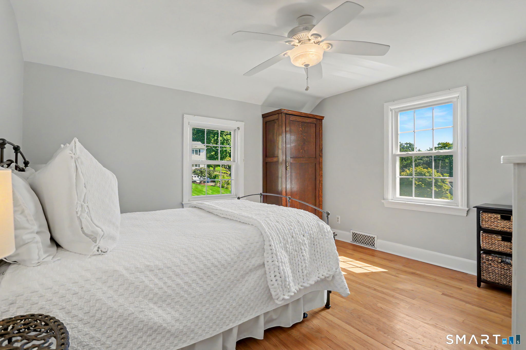 35 Beardsley Parkway
