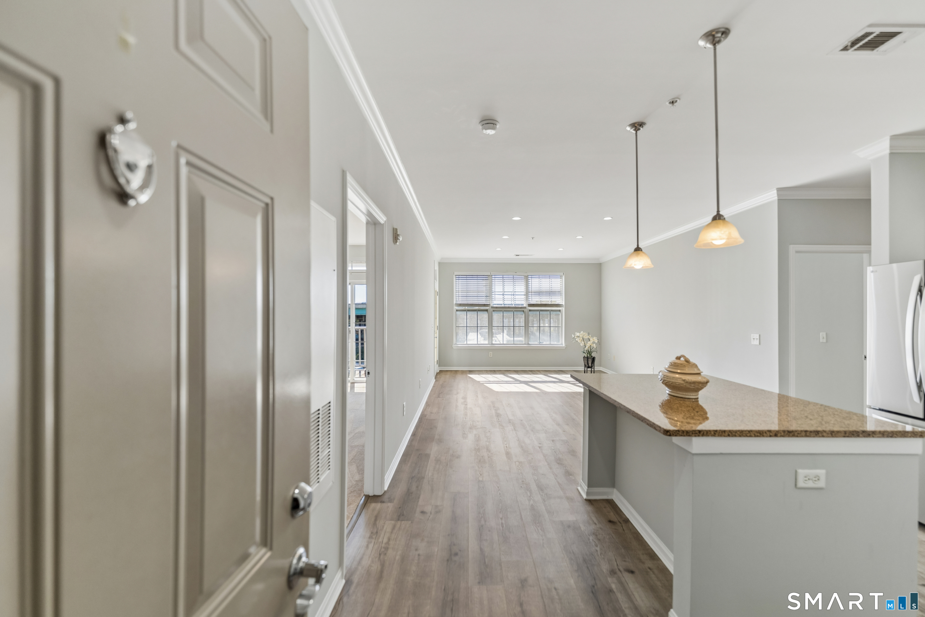 850 East Main Street Unit: 409
