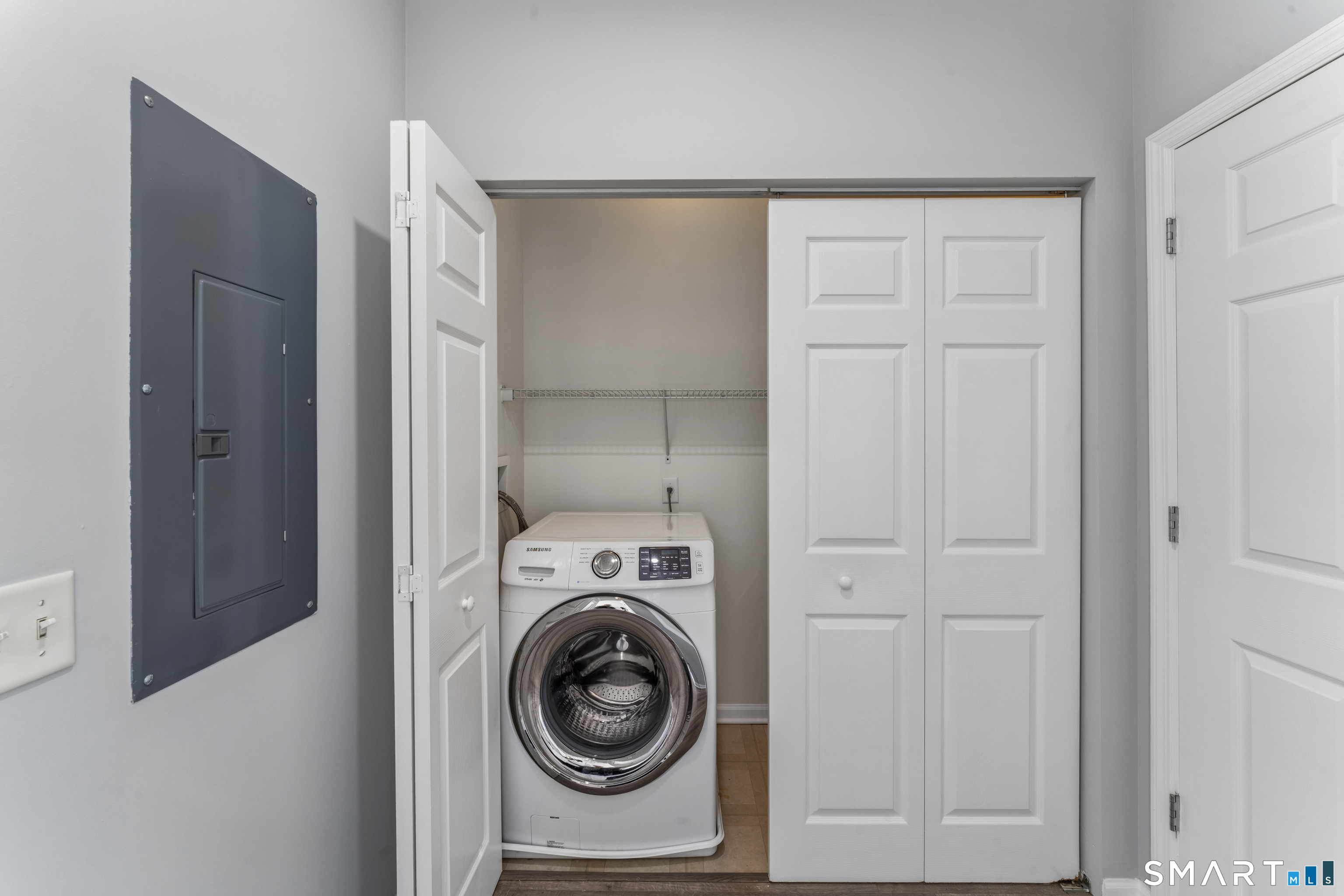 850 East Main Street Unit: 409
