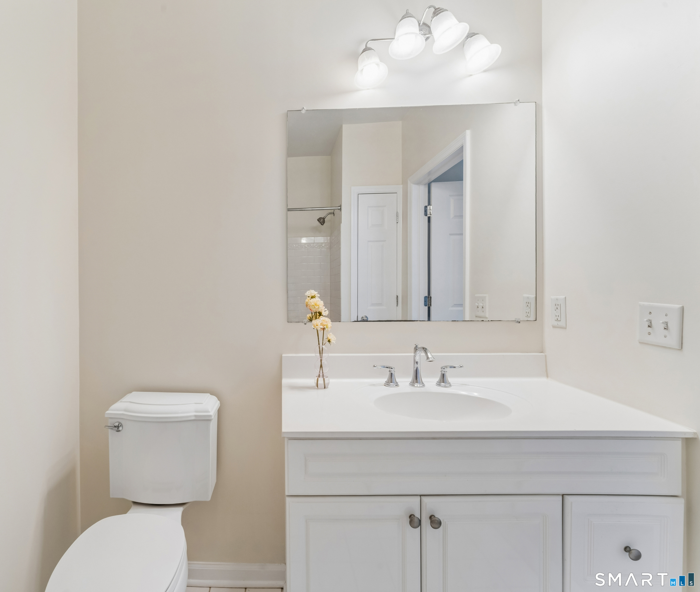 850 East Main Street Unit: 409