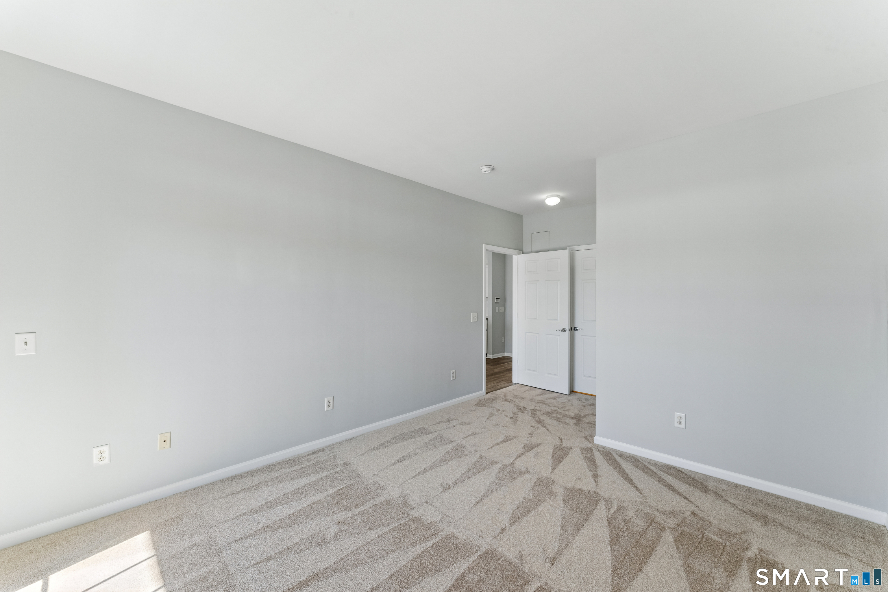 850 East Main Street Unit: 409