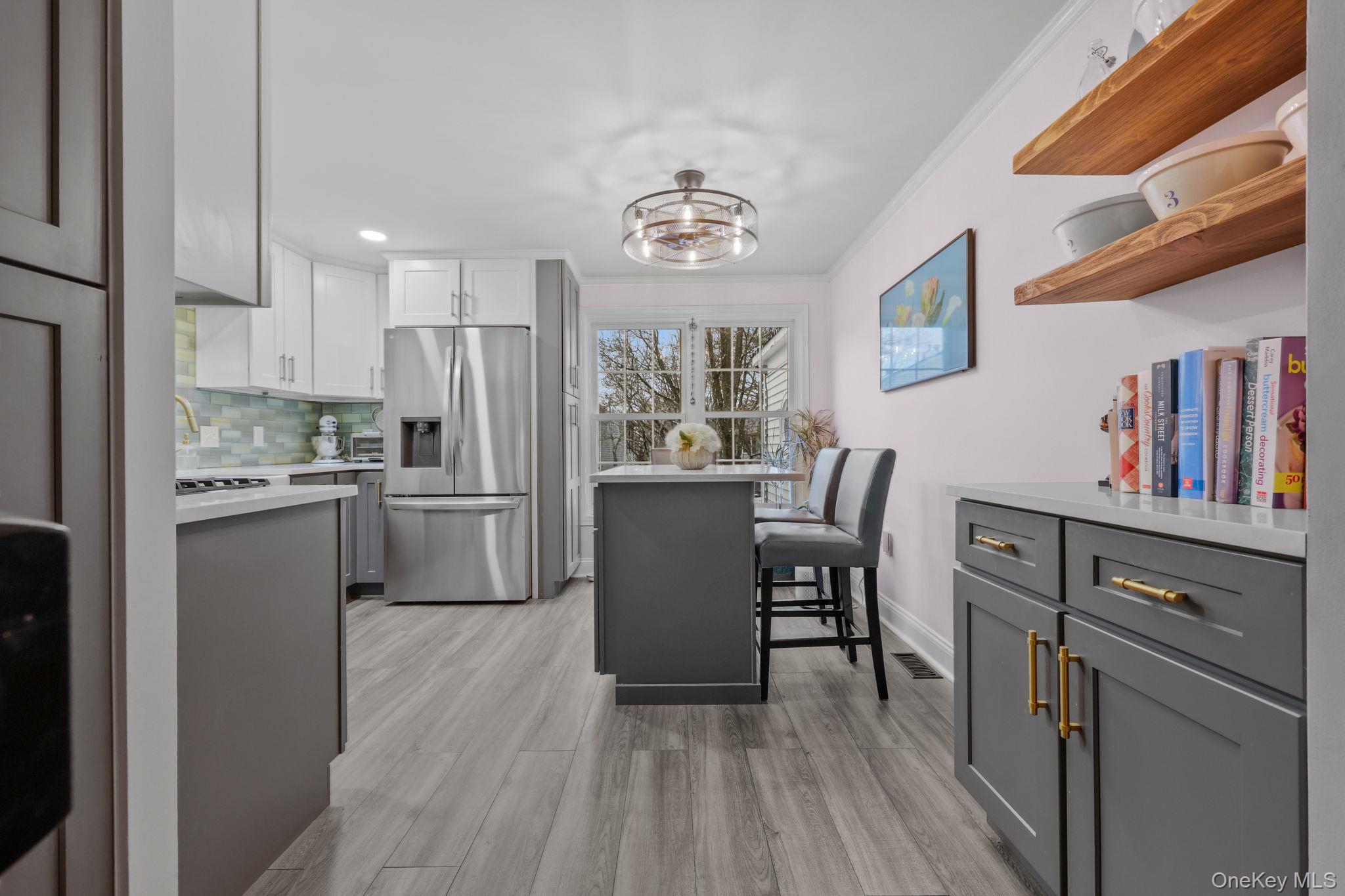 14 Washington Mews Unit: 14