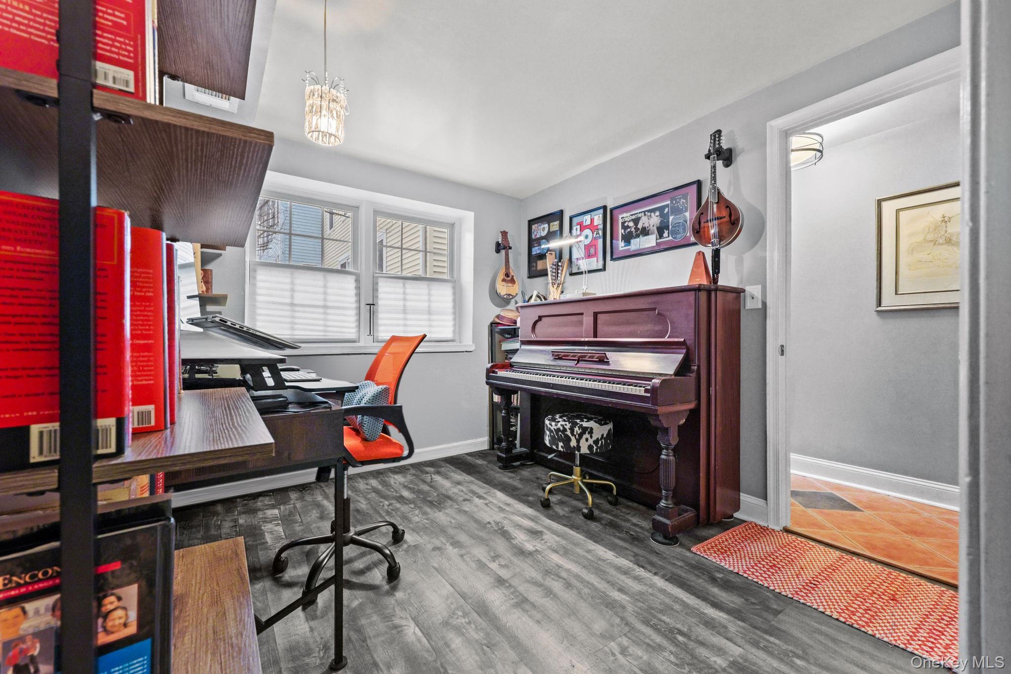 14 Washington Mews Unit: 14