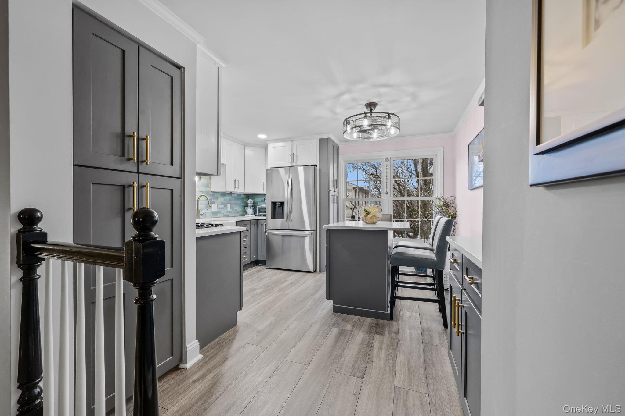 14 Washington Mews Unit: 14