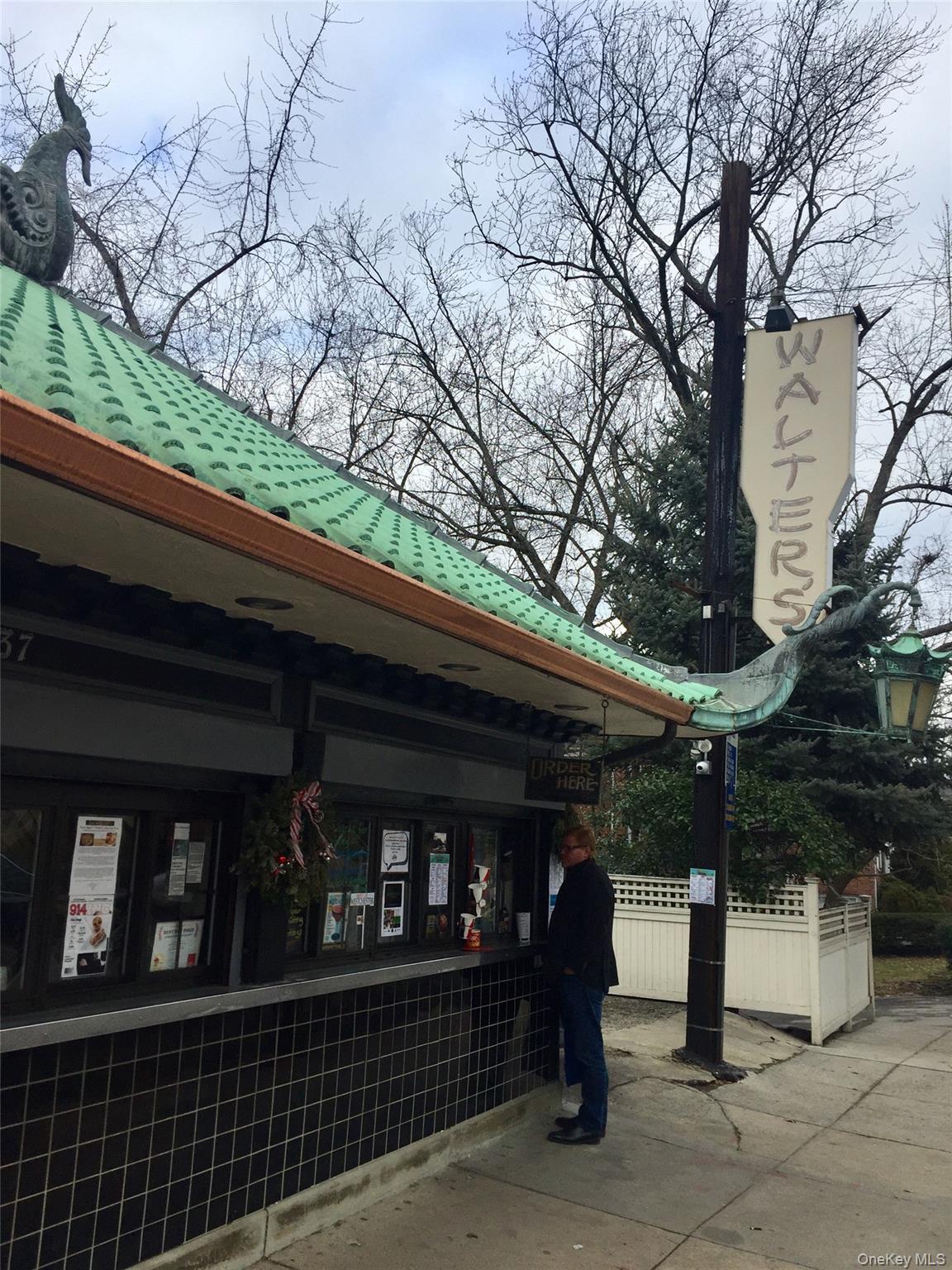 921 Jefferson Avenue