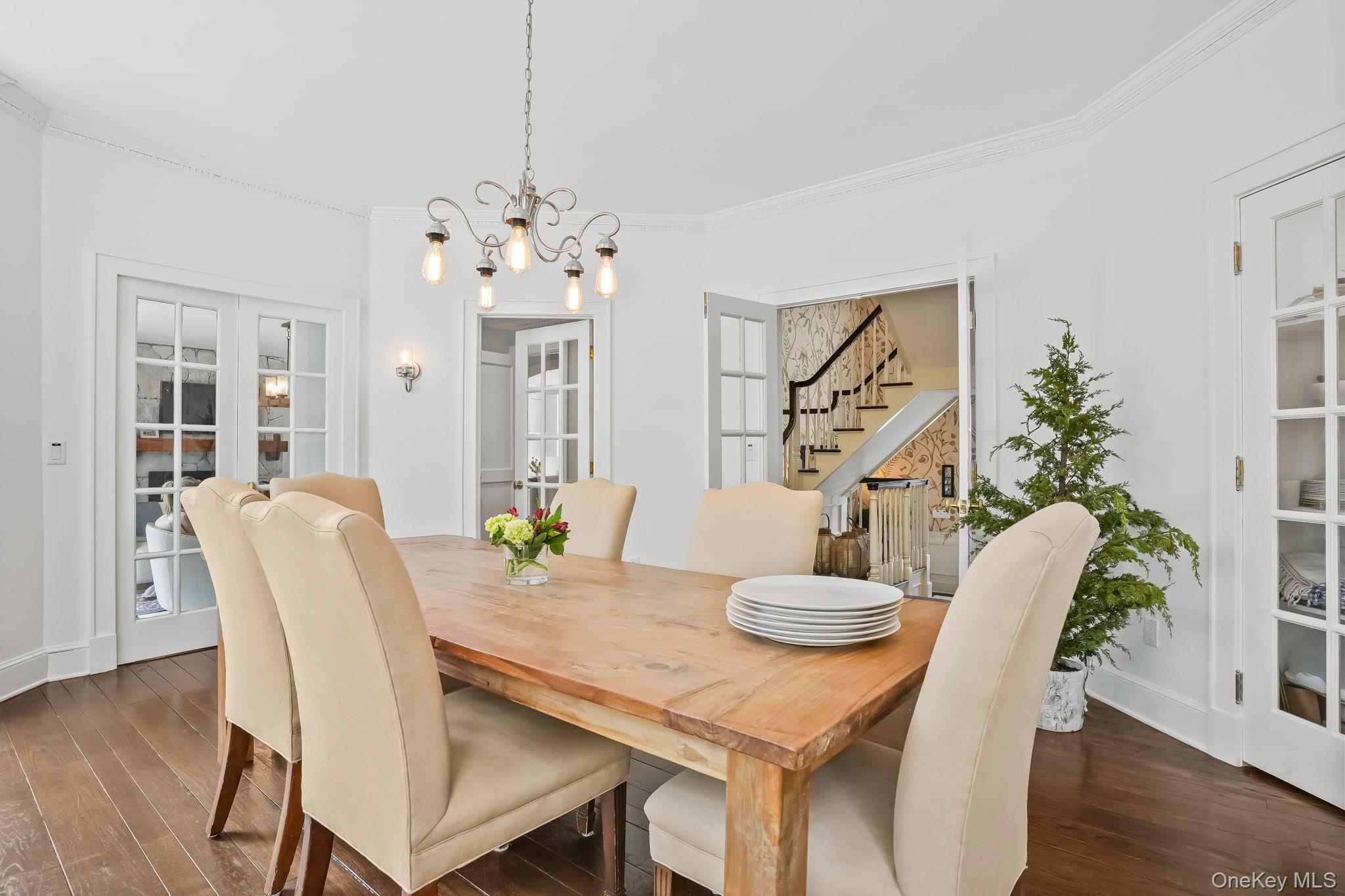 17 Spyrock Road