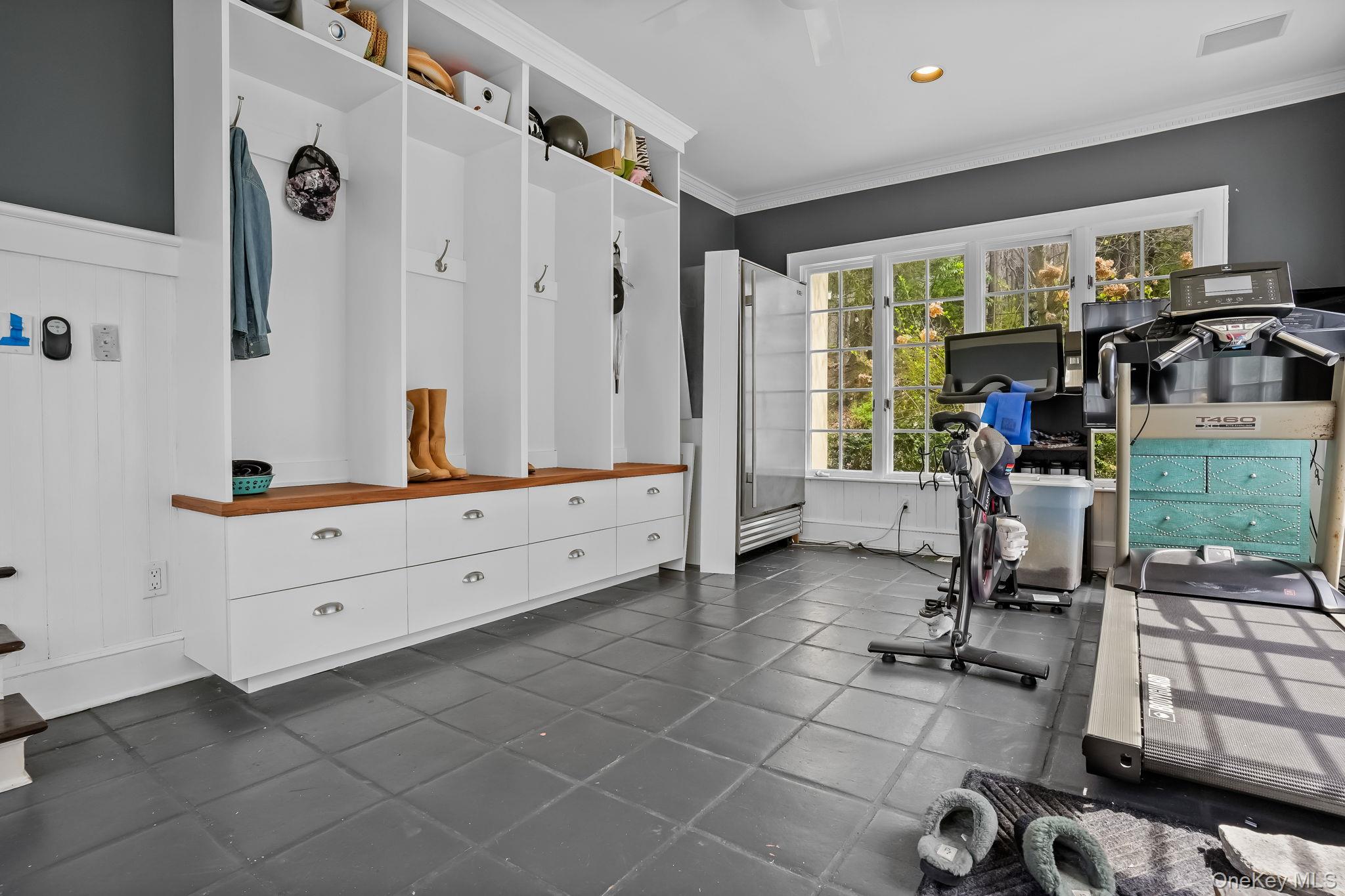 17 Spyrock Road