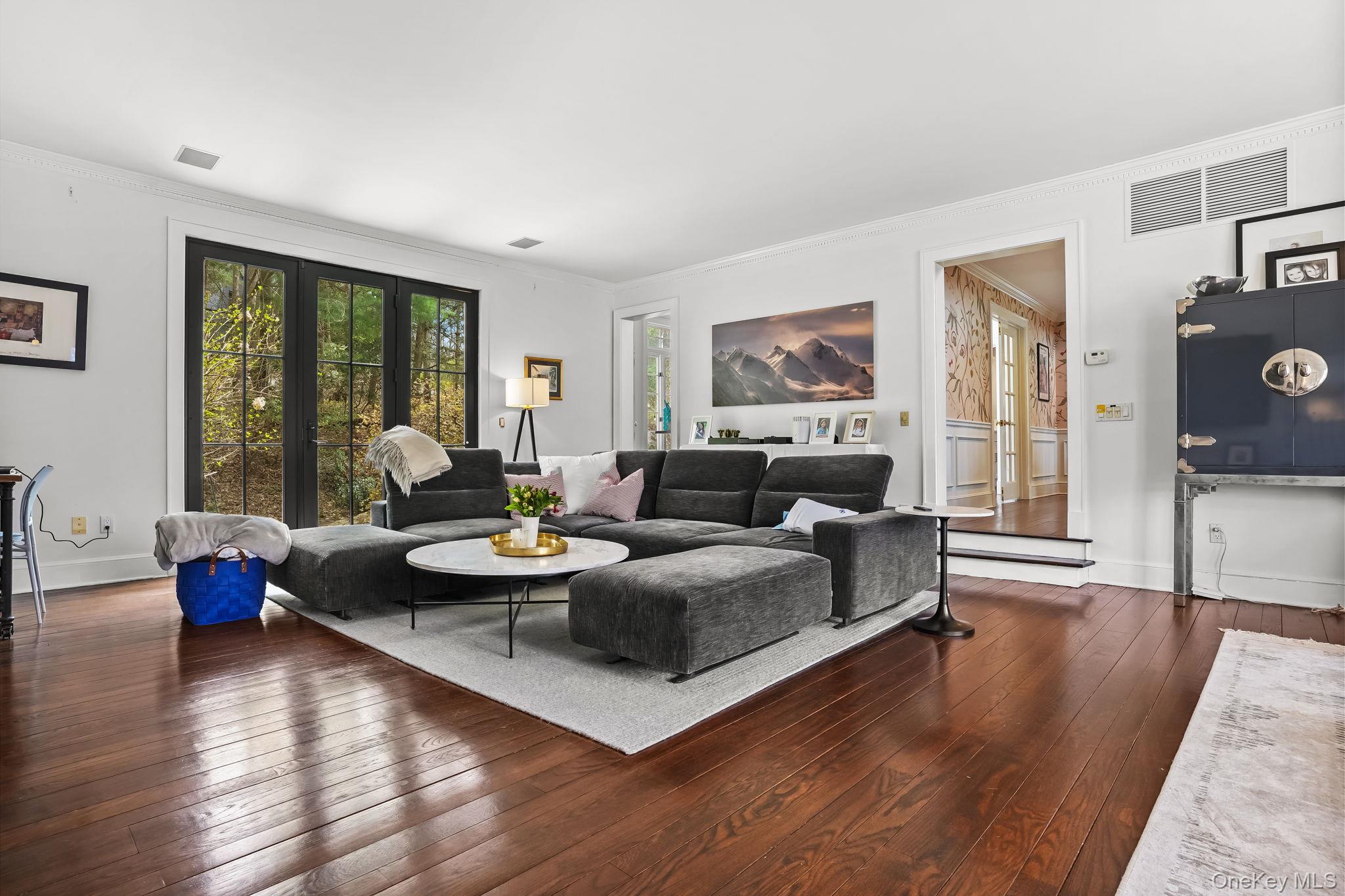 17 Spyrock Road