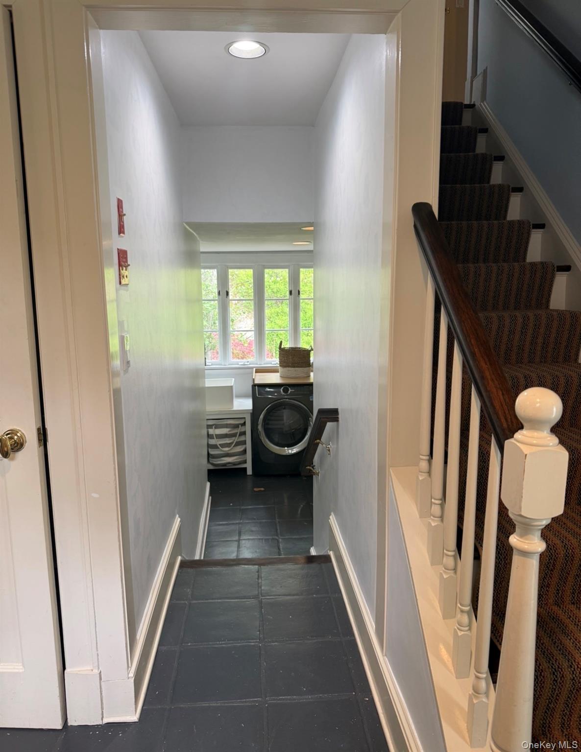 17 Spyrock Road