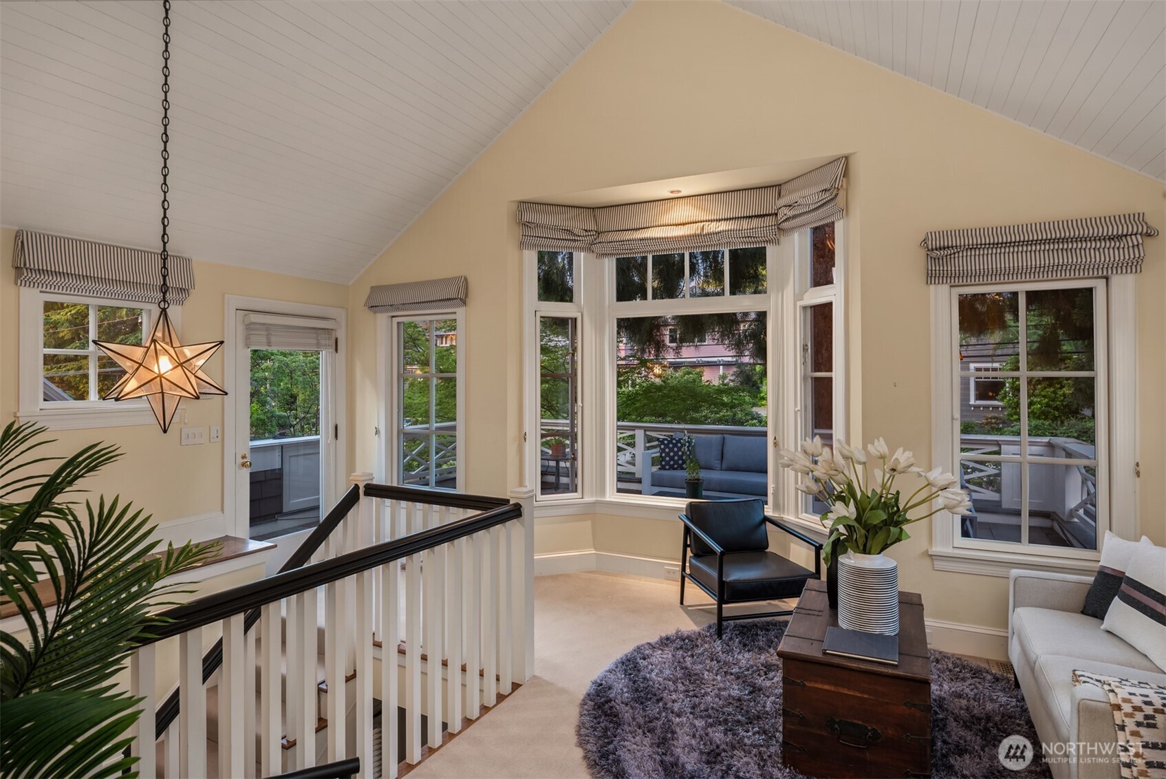 1617 Federal Avenue E