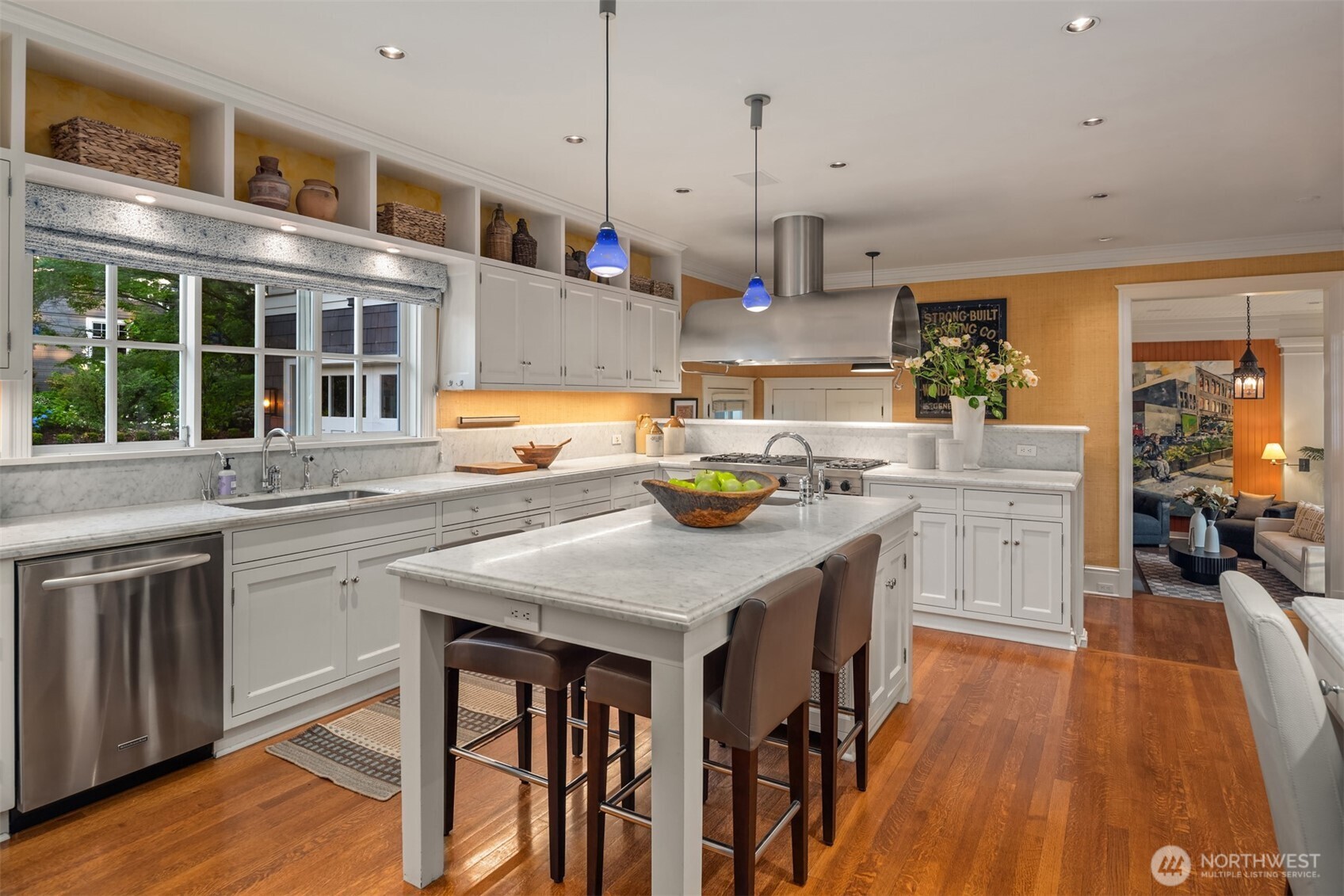 1617 Federal Avenue E