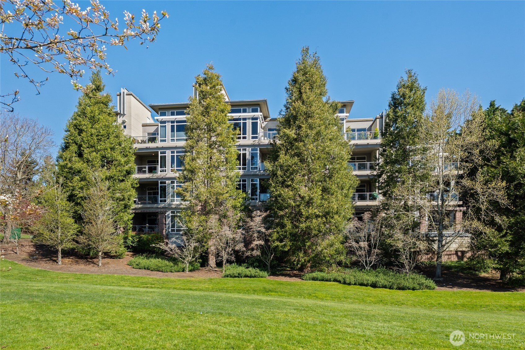10015 NE 4th Street Unit: 3002