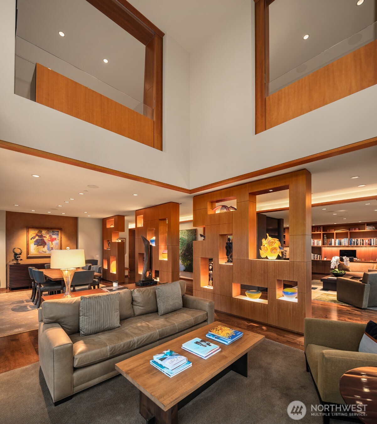 715 2nd Avenue Unit: 1504