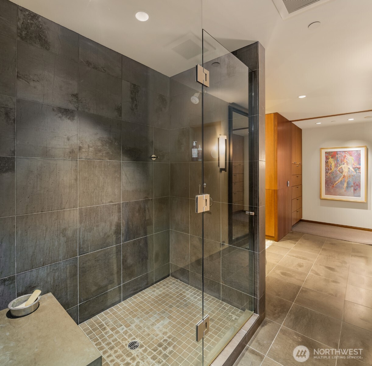 715 2nd Avenue Unit: 1504