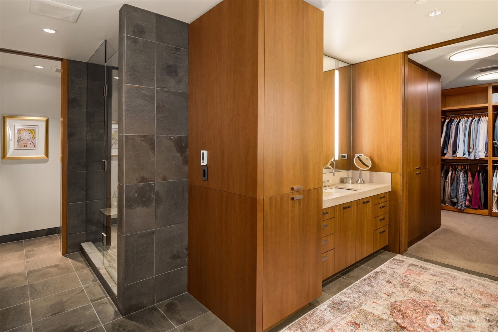 715 2nd Avenue Unit: 1504